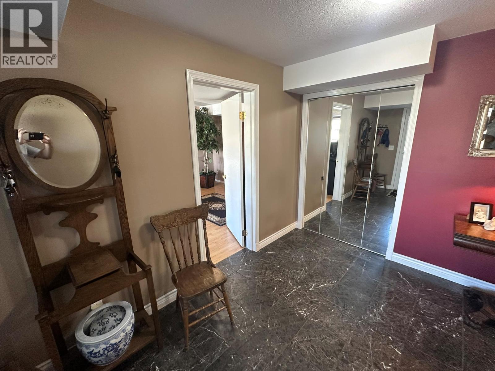  4712 Valleyview Place, Vernon