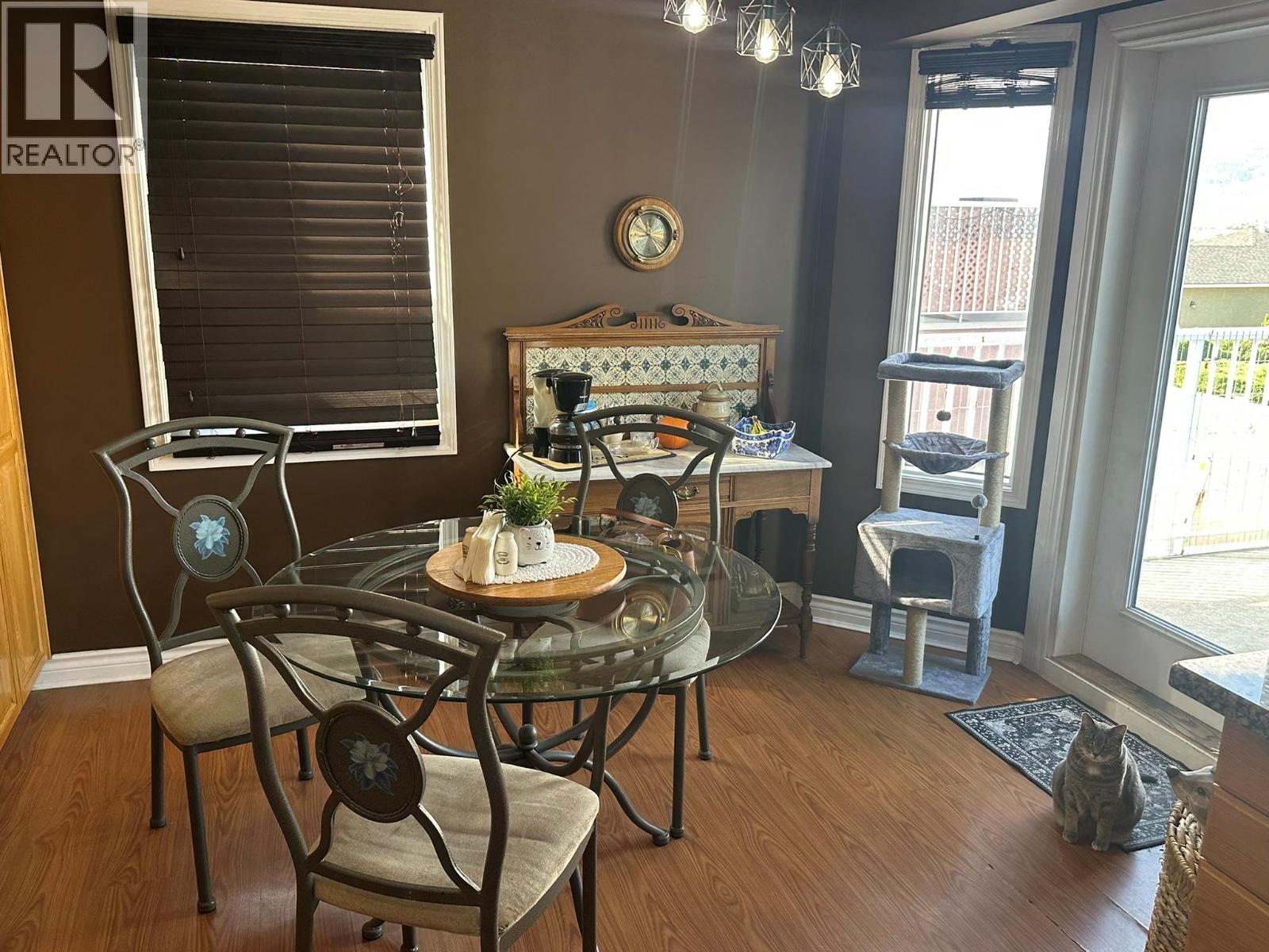  4712 Valleyview Place, Vernon