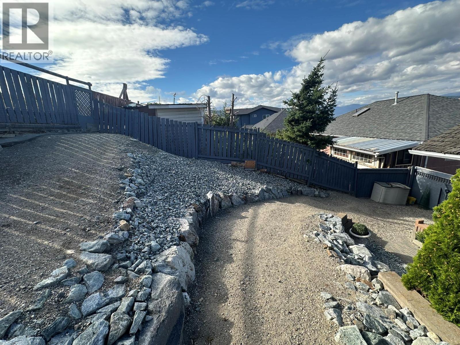  4712 Valleyview Place, Vernon