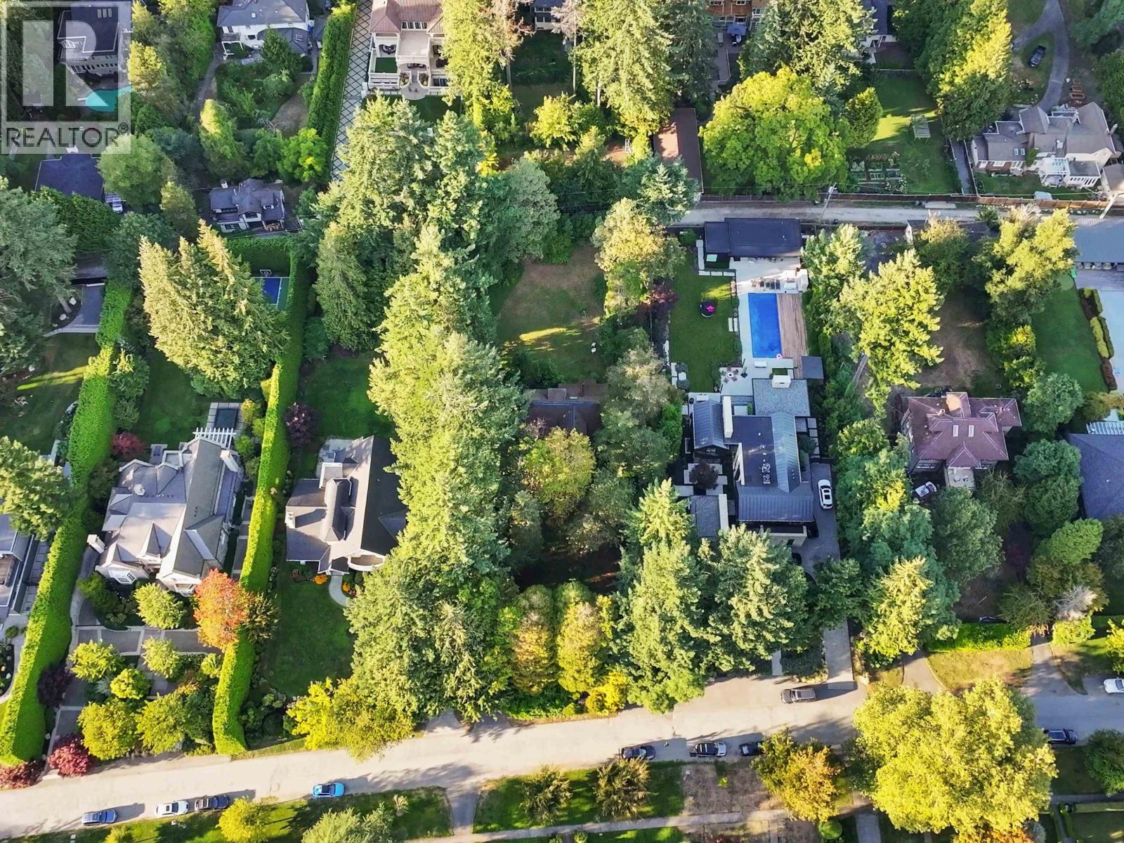 4755 W 6TH AVENUE, Vancouver