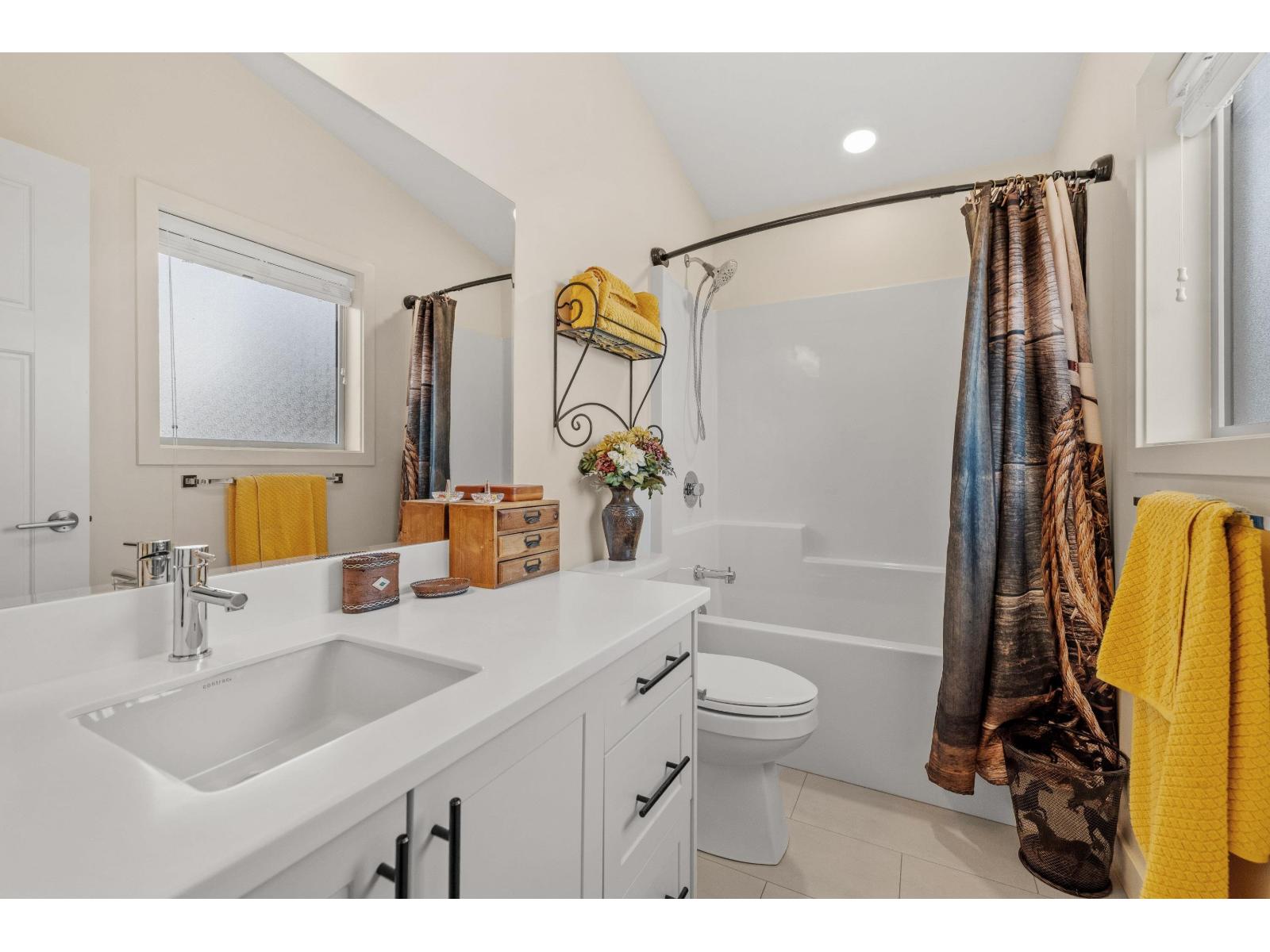 73 53480 BRIDAL FALLS ROAD, Bridal Falls, Rosedale