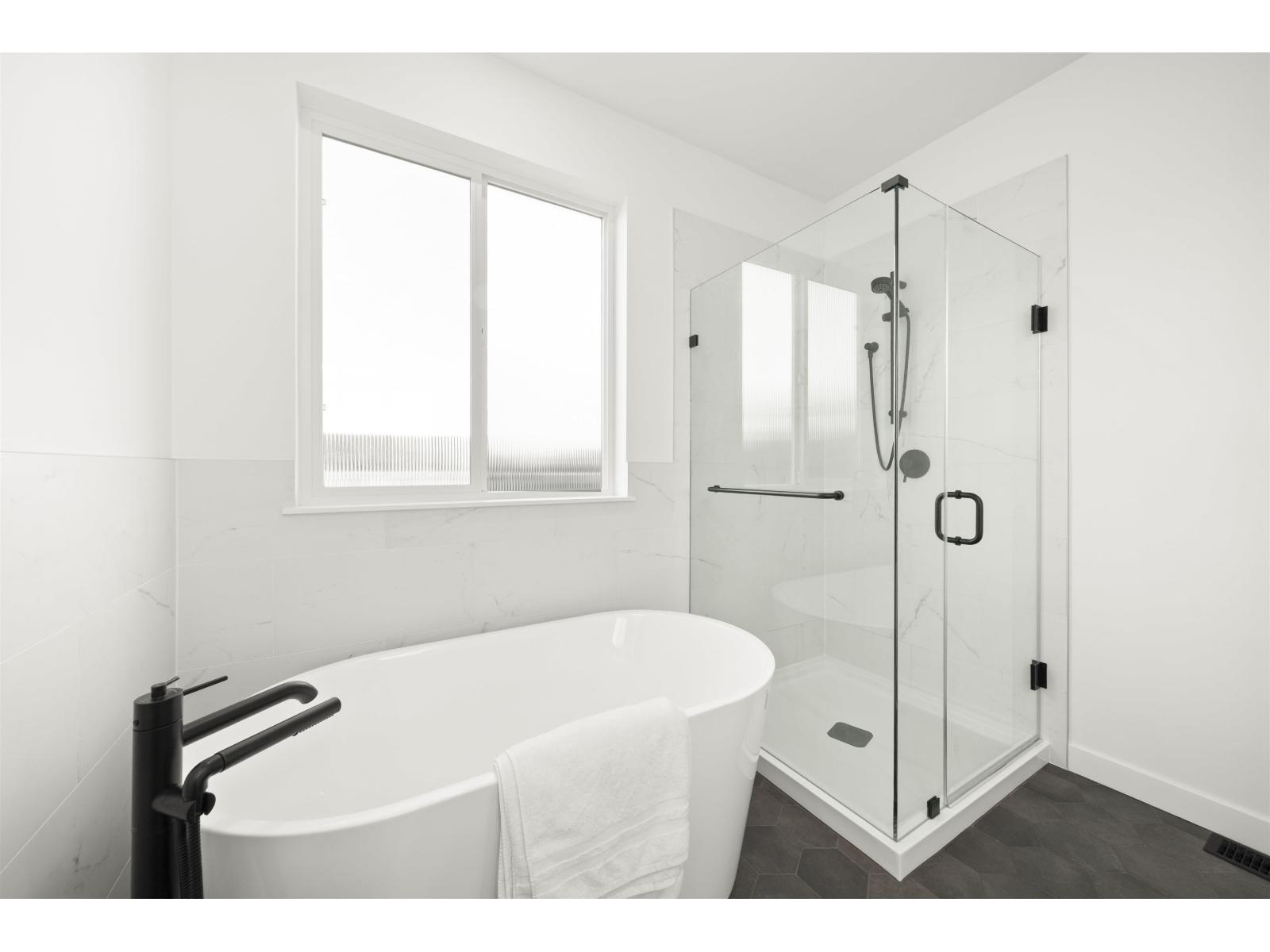 19627 75 AVENUE, Langley