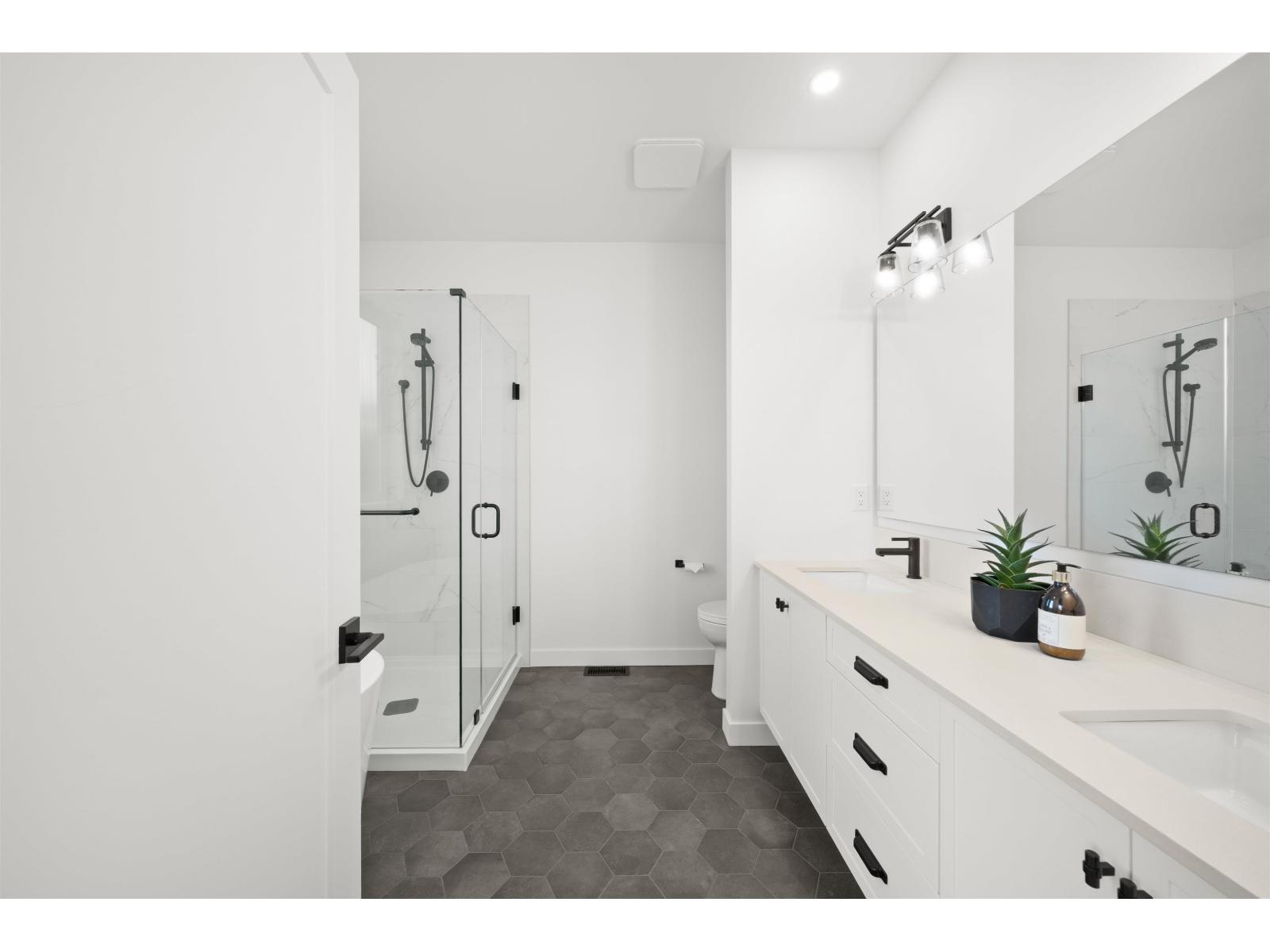 19627 75 AVENUE, Langley