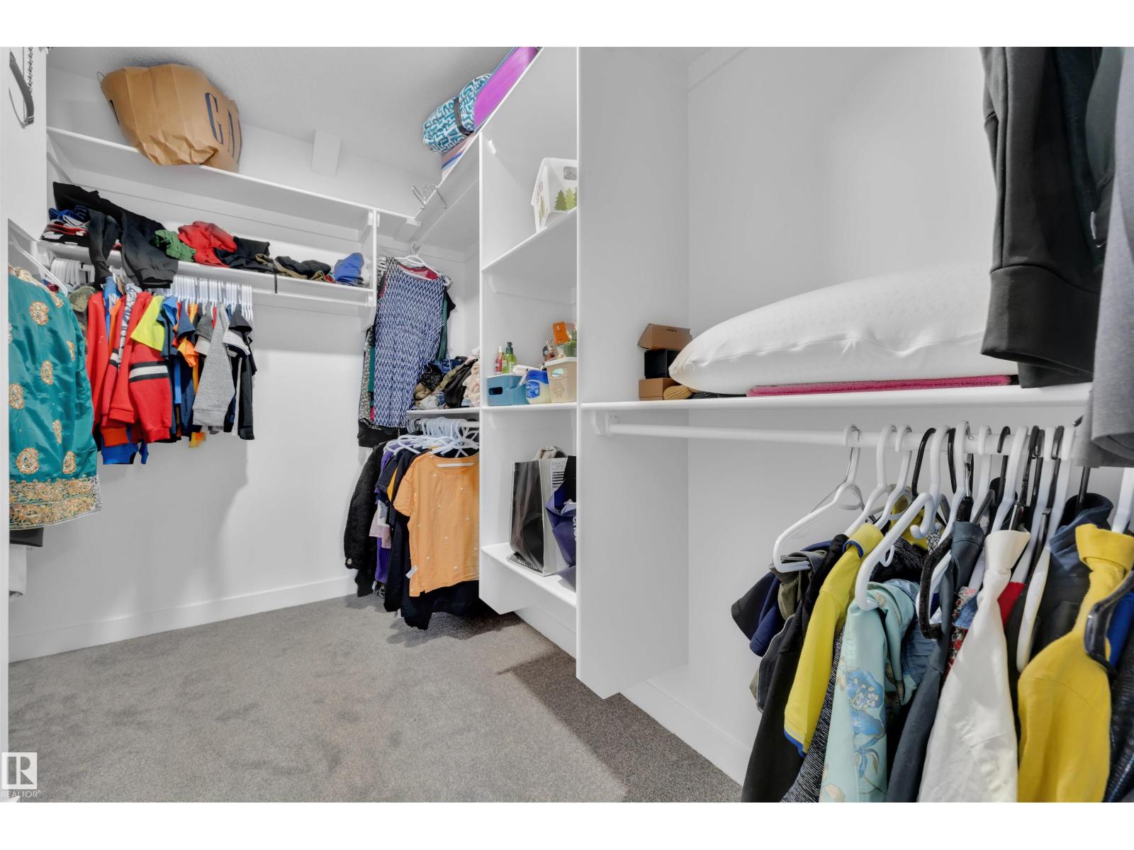 3704 41 AV, Beaumont