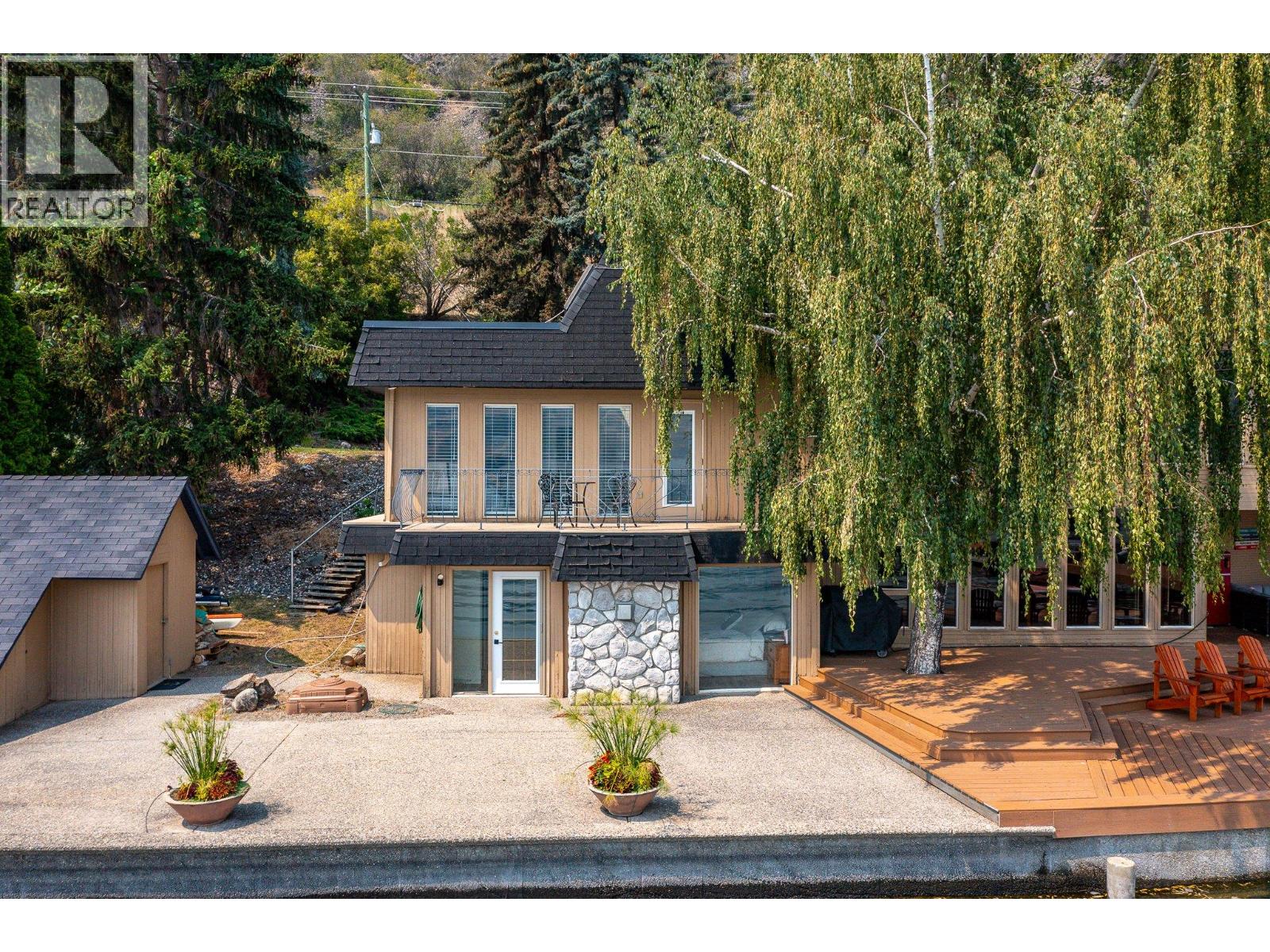 8180 Tronson Road, Vernon