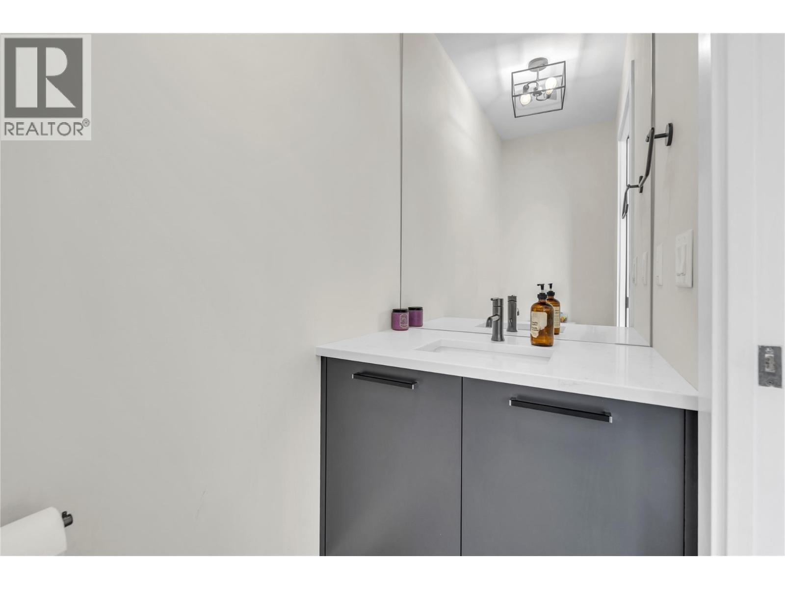 1001 Antler Drive Unit# 101, Penticton