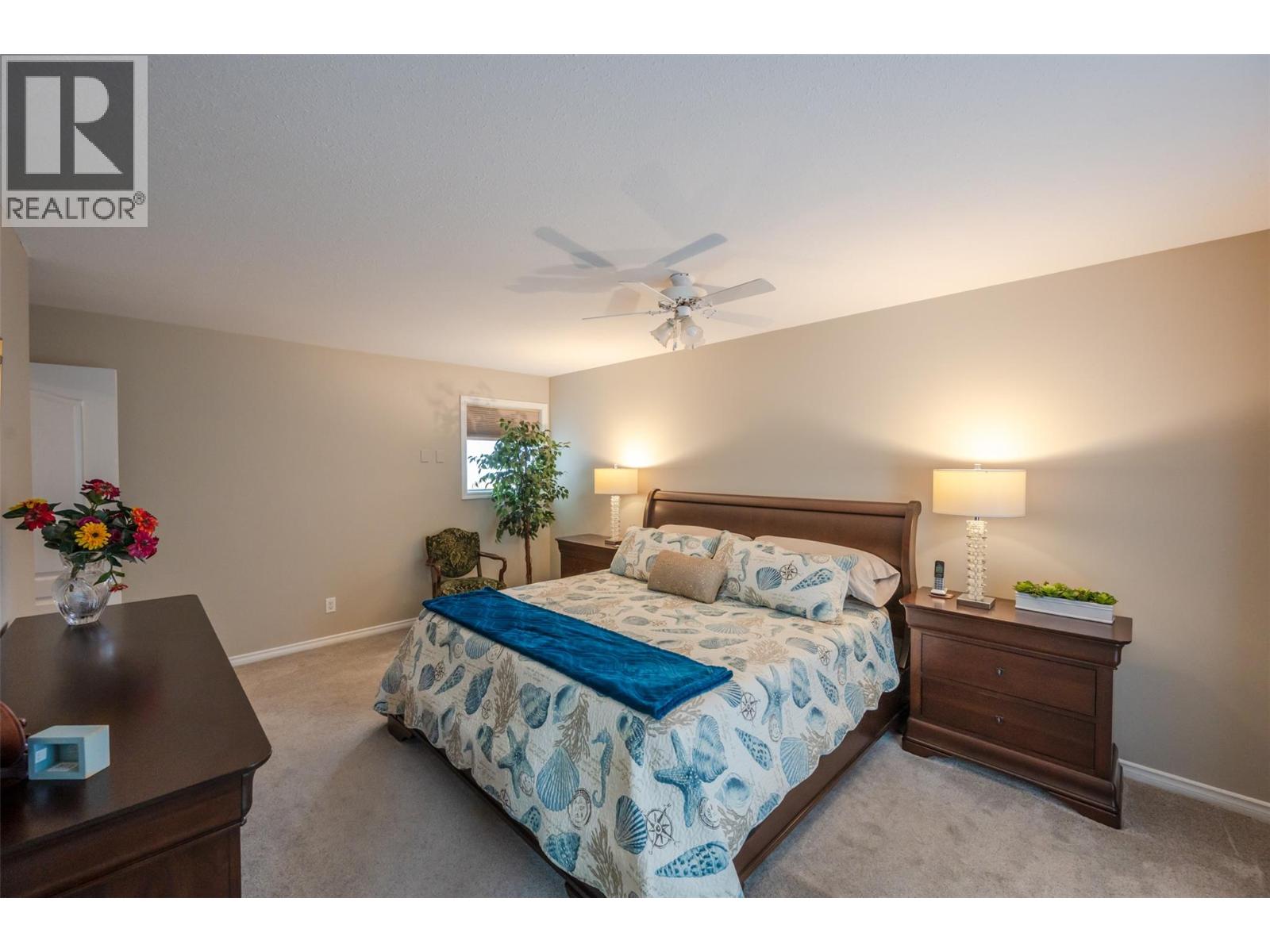 11702 GOLF COURSE Drive, Osoyoos