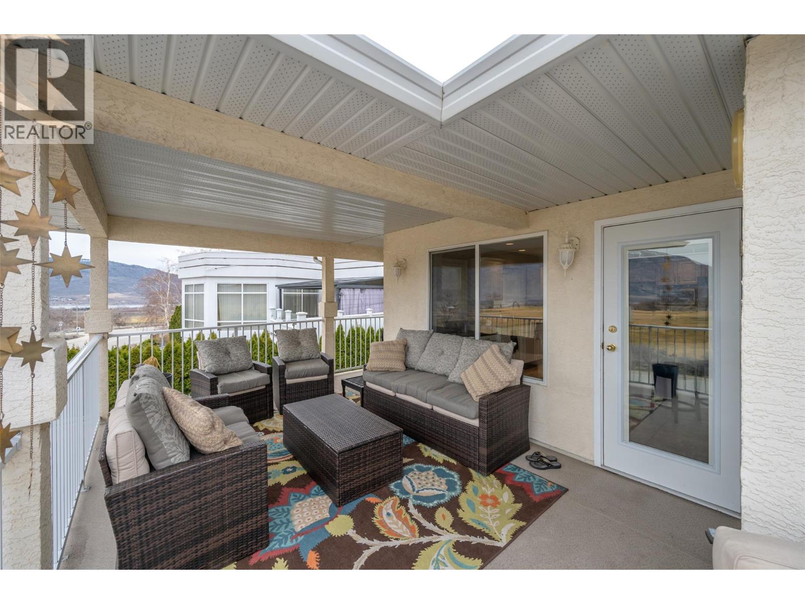11702 GOLF COURSE Drive, Osoyoos