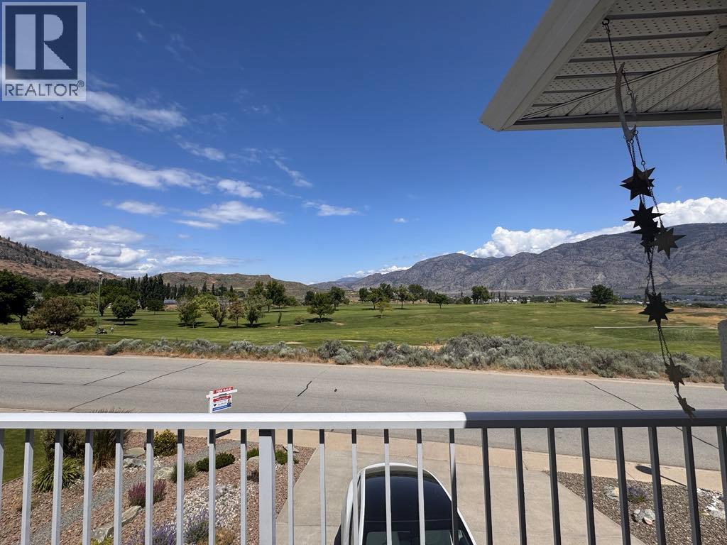 11702 GOLF COURSE Drive, Osoyoos