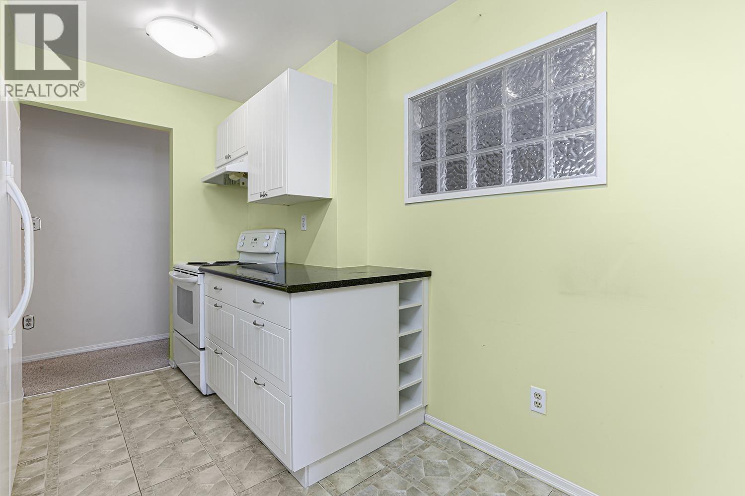 #106-5800 COONEY Road, Richmond
