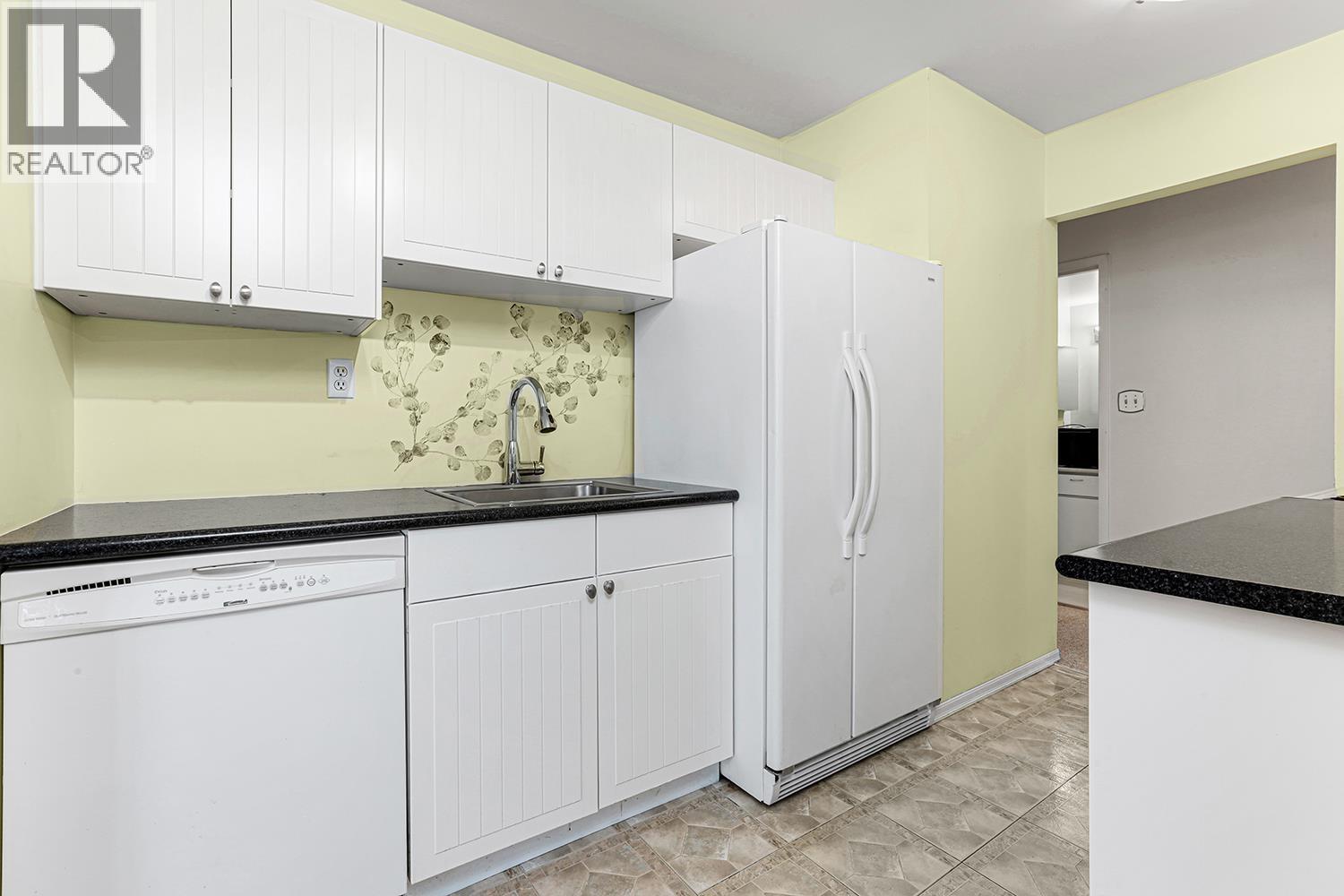 #106-5800 COONEY Road, Richmond