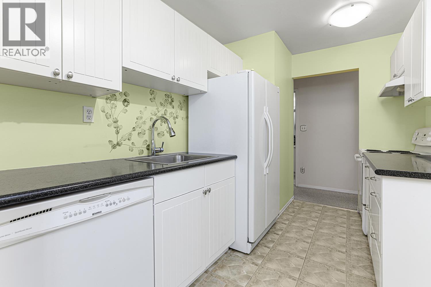 #106-5800 COONEY Road, Richmond