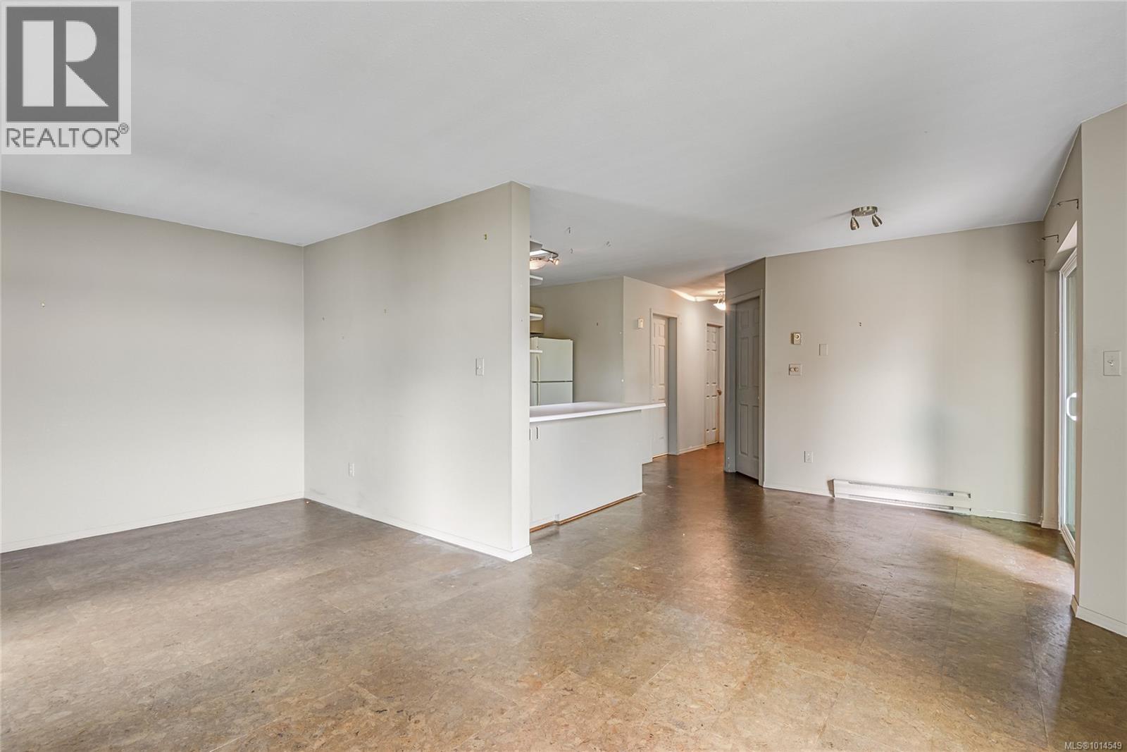 402B 670 Island Hwy S, Campbell River