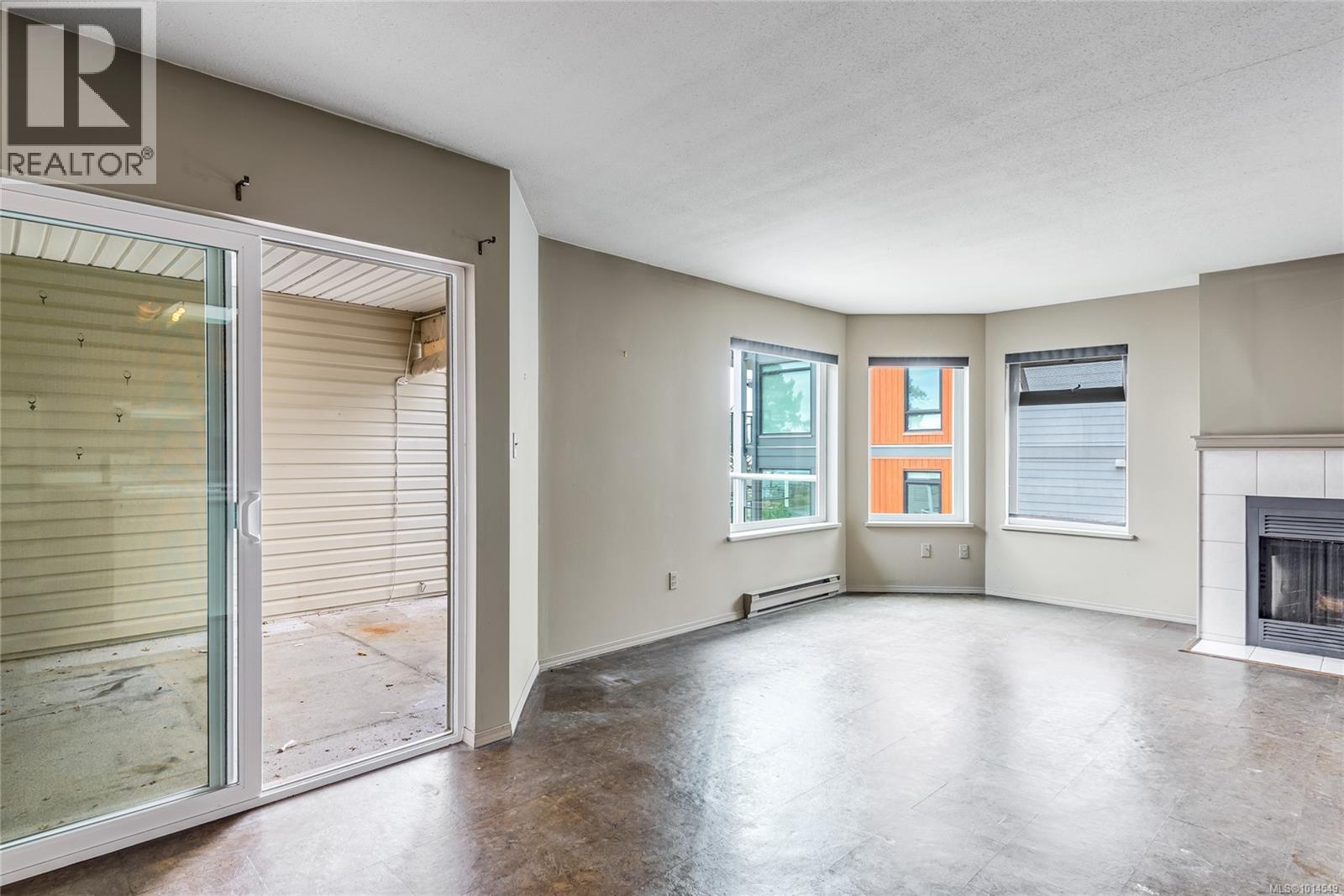 402B 670 Island Hwy S, Campbell River