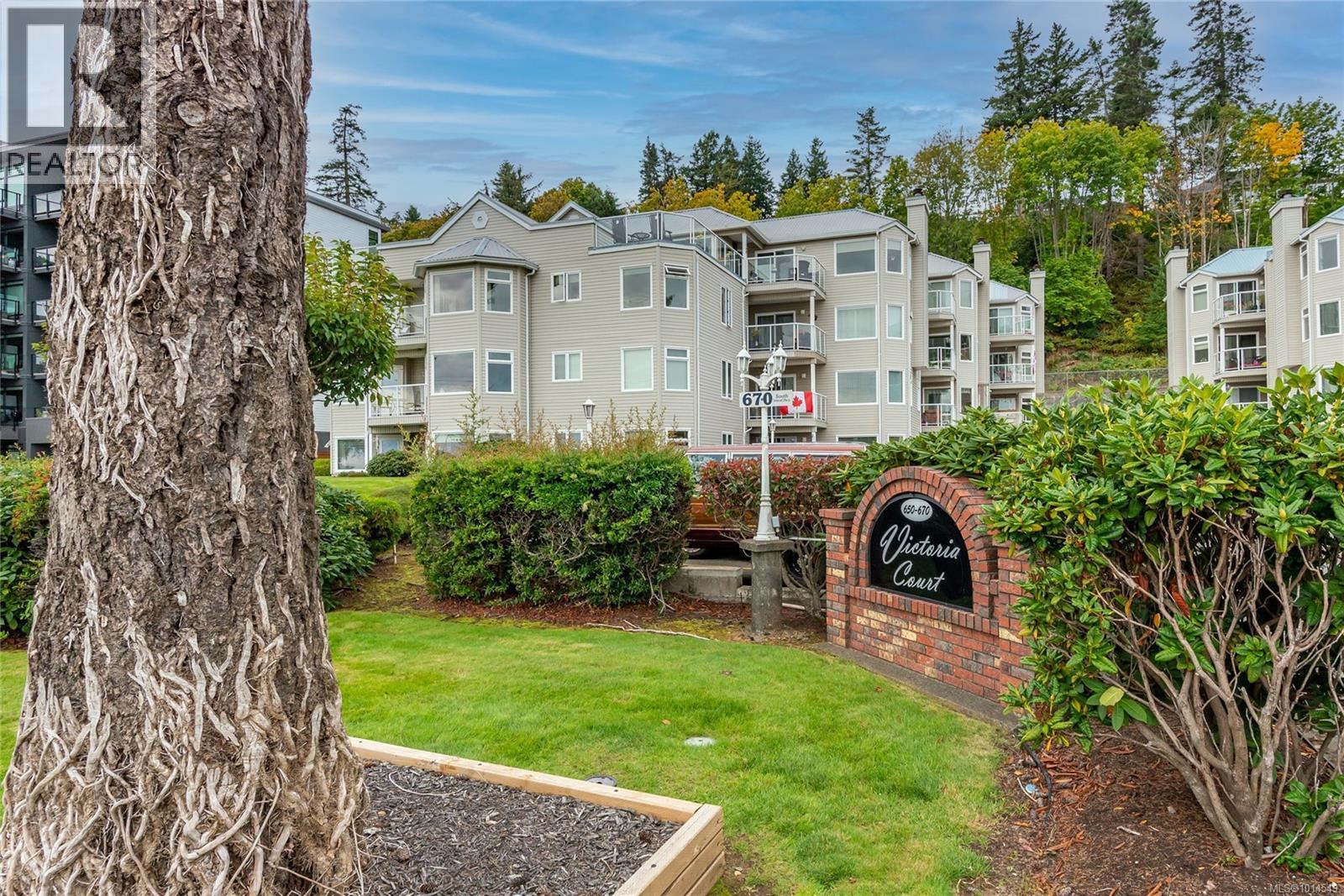 402B 670 Island Hwy S, Campbell River