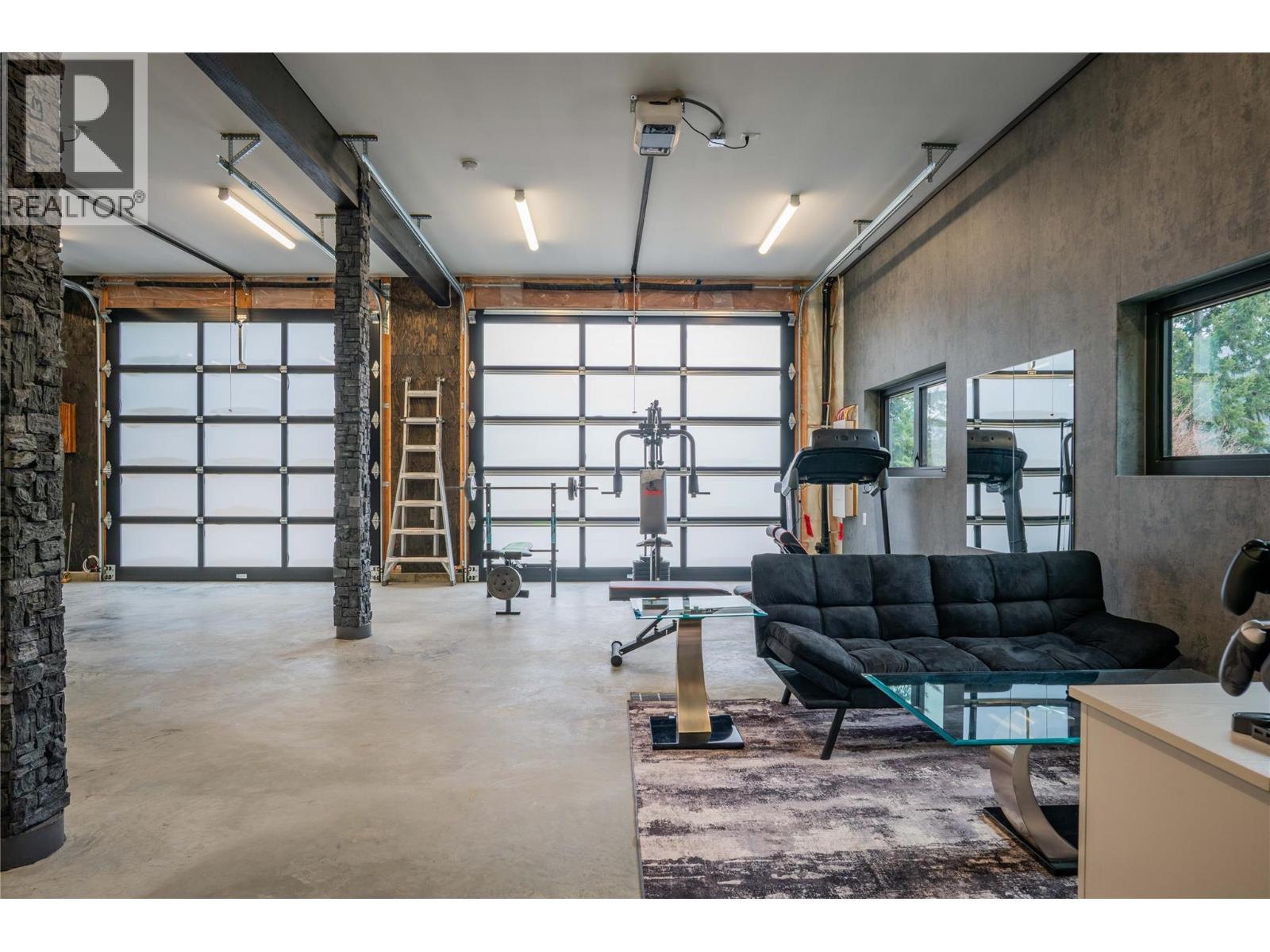1959 SANDY Road, Castlegar
