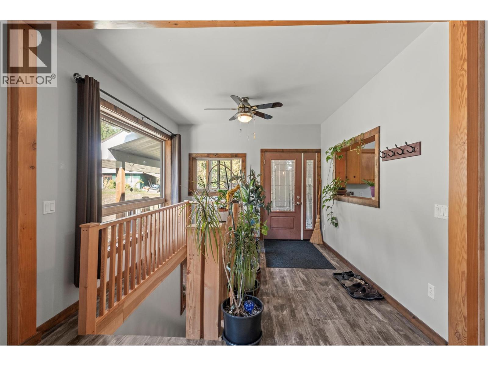 2510 Samuelson Road, Sicamous