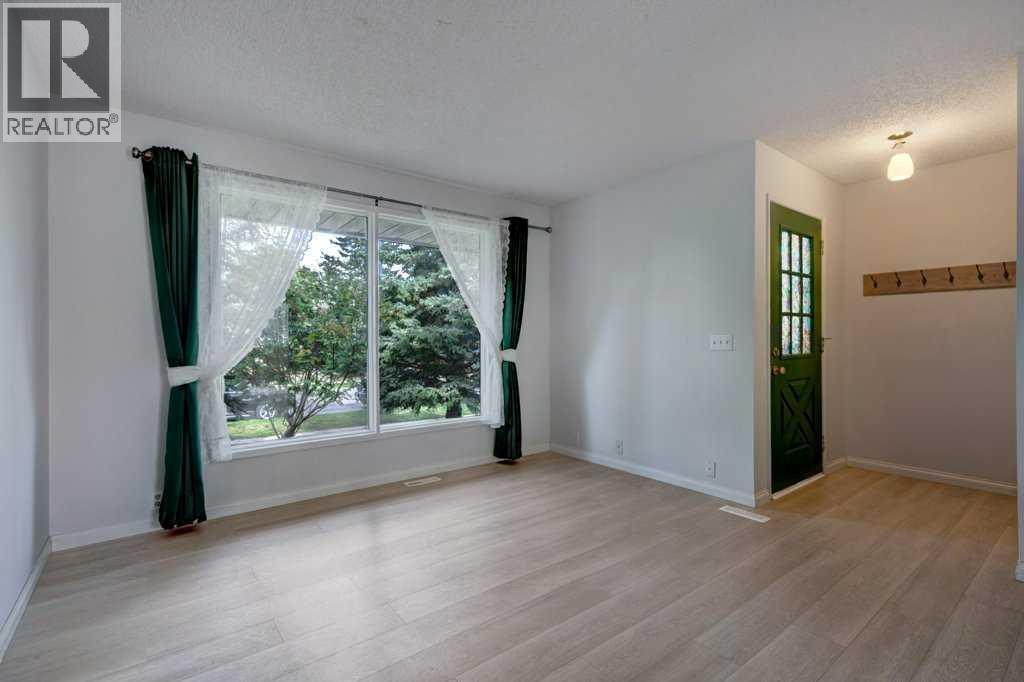Single Family House for Sale in  Cedarille Drive SW Cedarbrae Calgary 