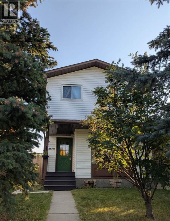 Single Family House for Sale in  Cedarille Drive SW Cedarbrae Calgary 