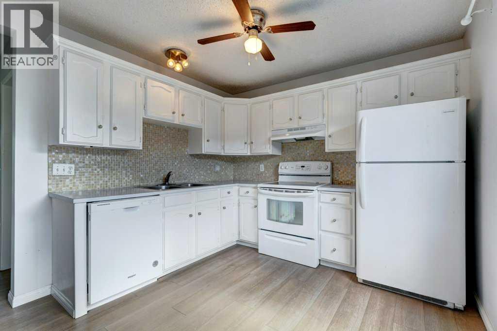 Single Family House for Sale in  Cedarille Drive SW Cedarbrae Calgary 
