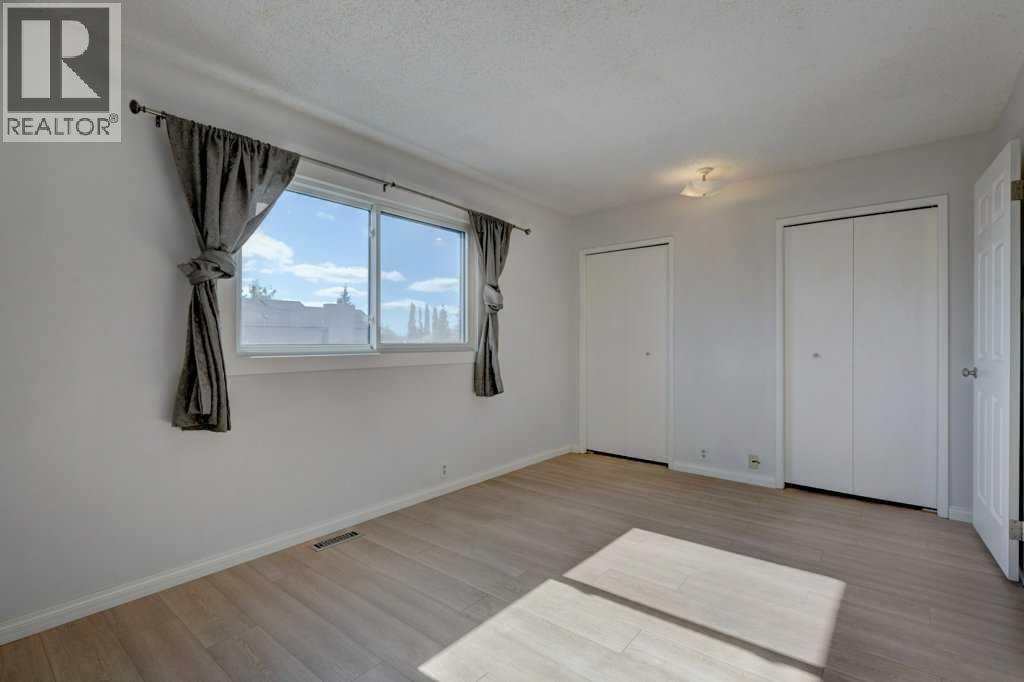 Single Family House for Sale in  Cedarille Drive SW Cedarbrae Calgary 