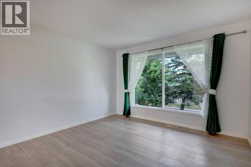 Single Family House for Sale in  Cedarille Drive SW Cedarbrae Calgary 
