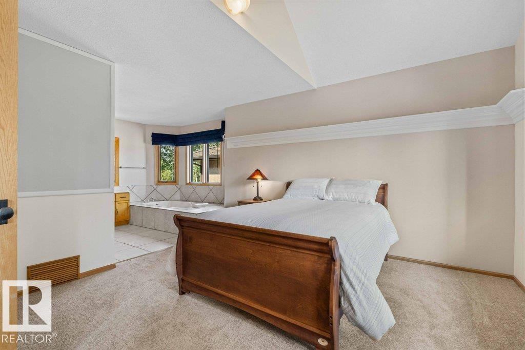 738 WHEELER RD NW, Edmonton