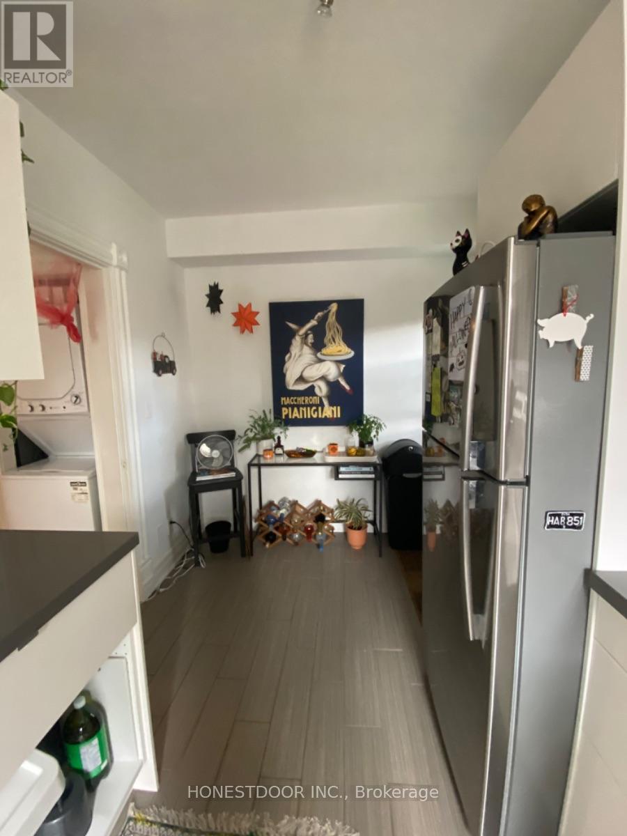 103 VICTORIA AVENUE S - 19