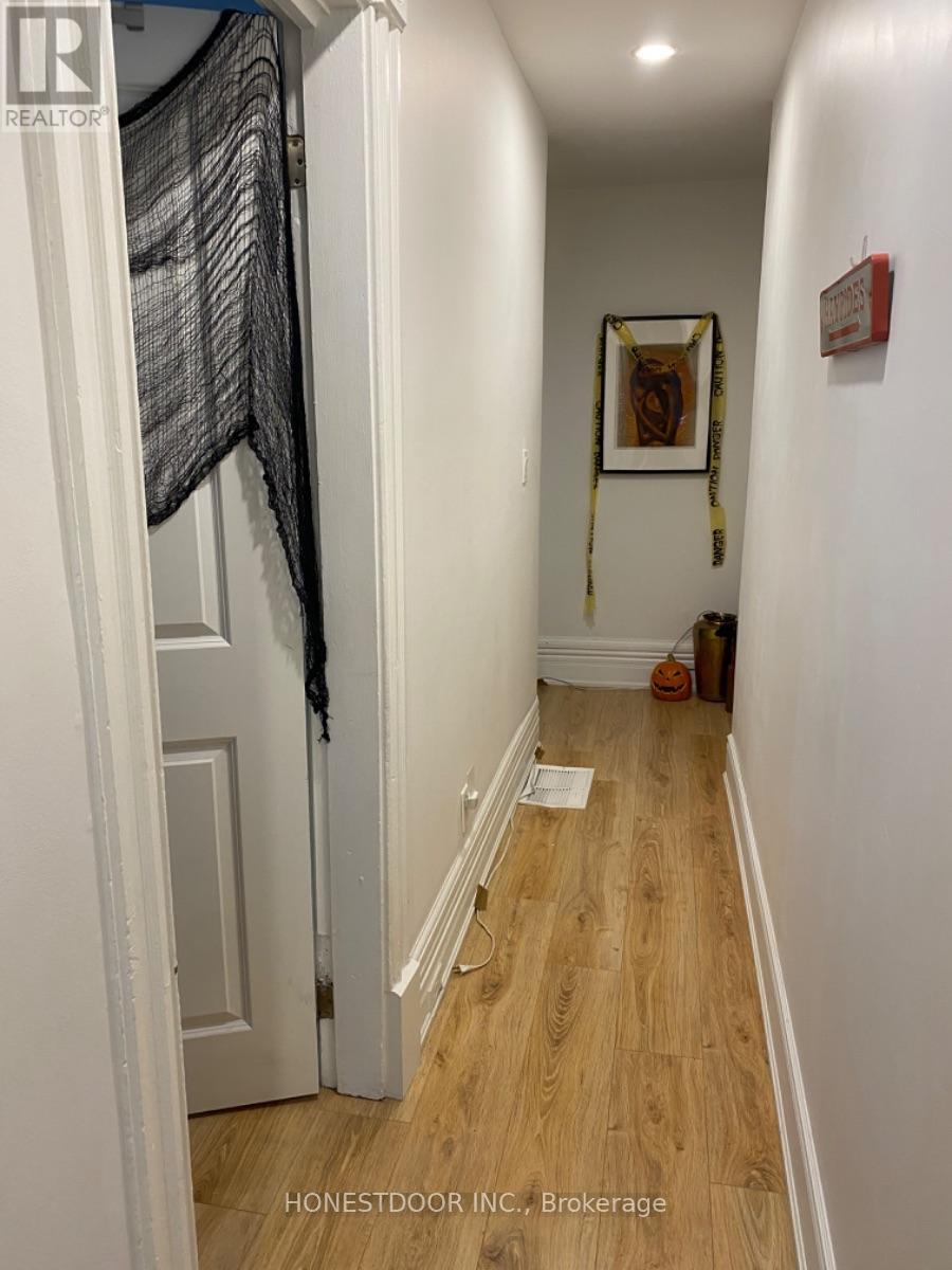103 VICTORIA AVENUE S - 22