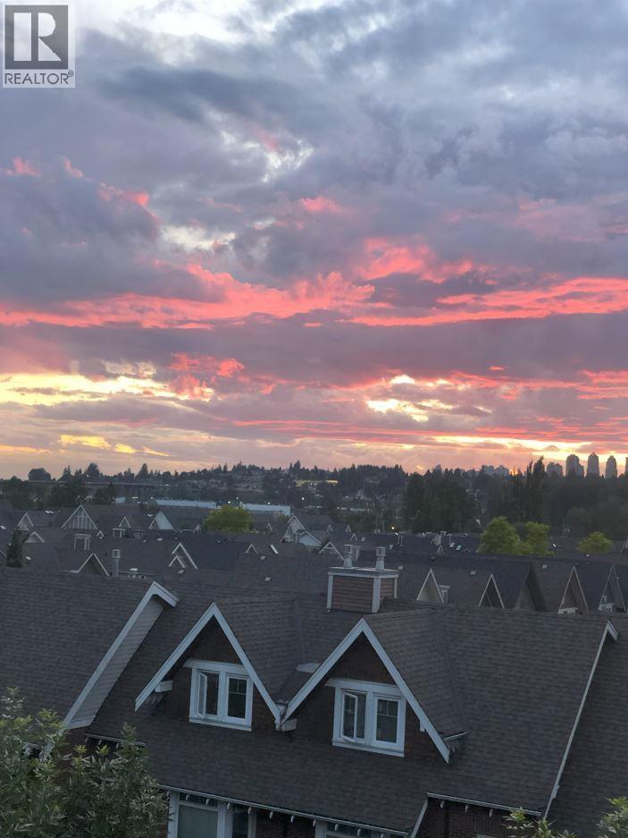 402 250 SALTER STREET, New Westminster