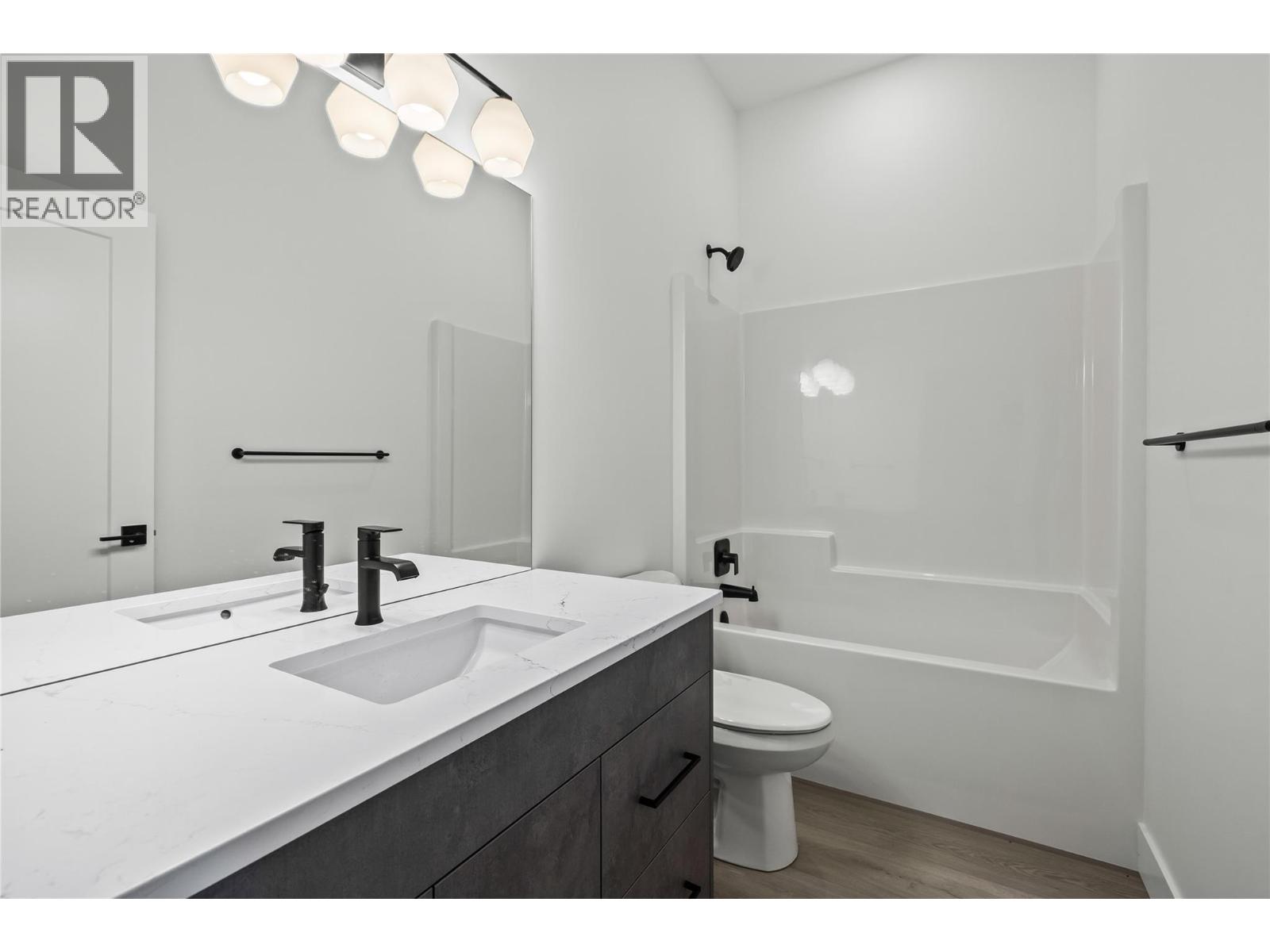 2835 Canyon Crest Drive Unit# 2, West Kelowna