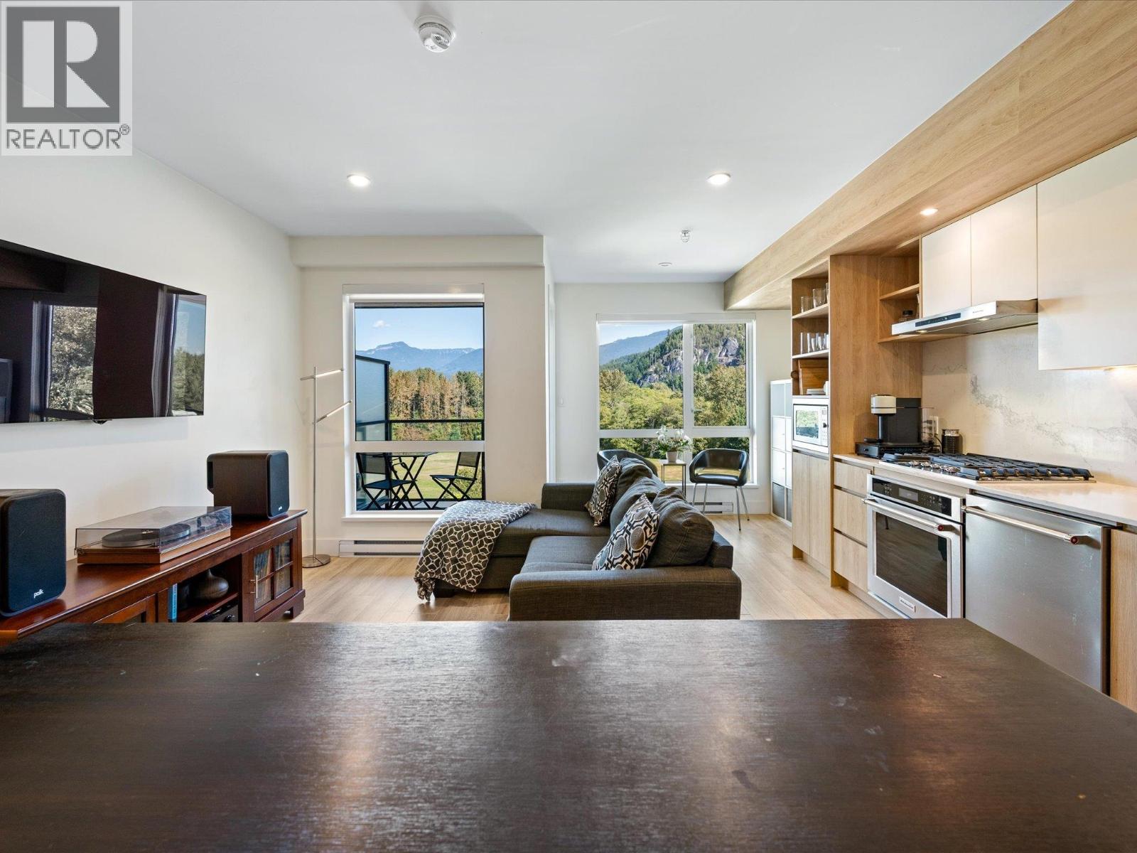 712 38362 BUCKLEY AVENUE, Squamish