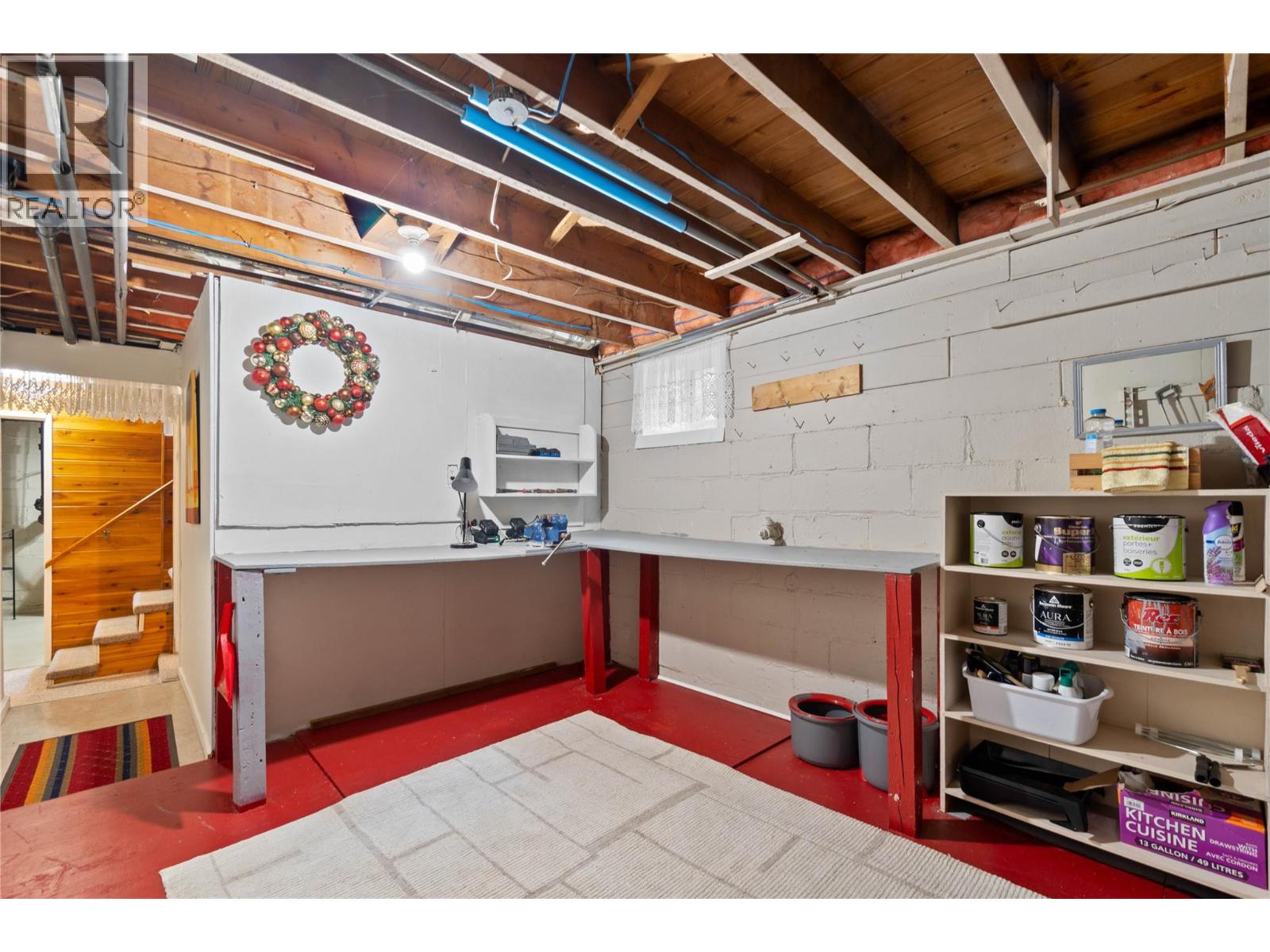  1430 Lakeshore Road Northeast, Salmon Arm