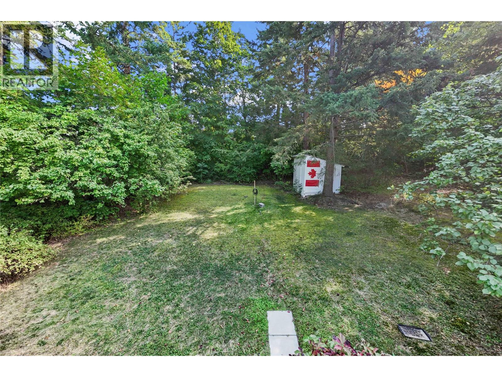  1430 Lakeshore Road Northeast, Salmon Arm