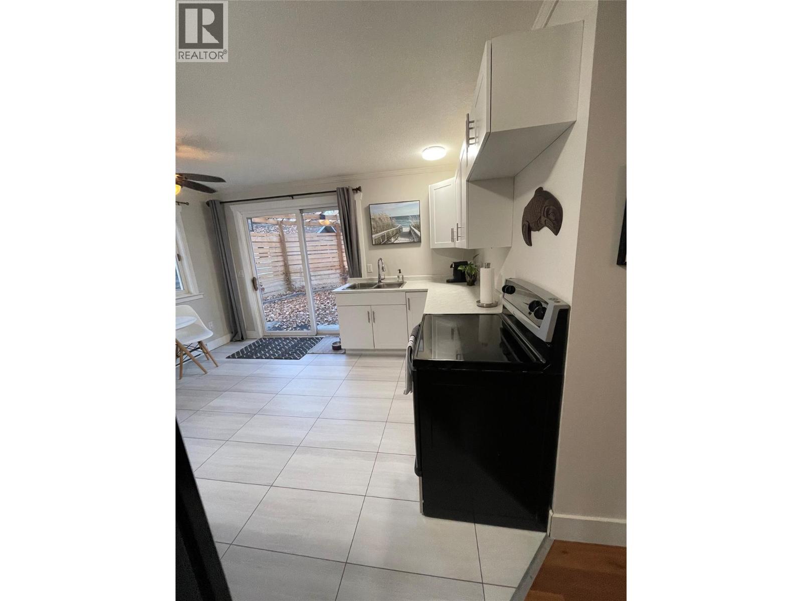  1988 Abel Street, West Kelowna