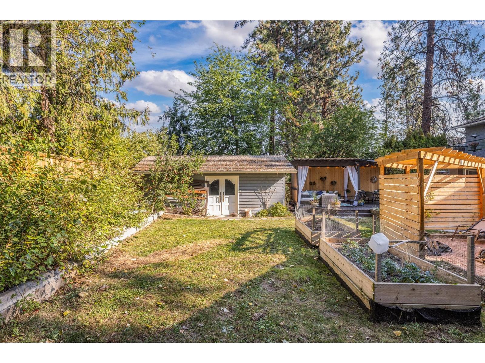  1988 Abel Street, West Kelowna