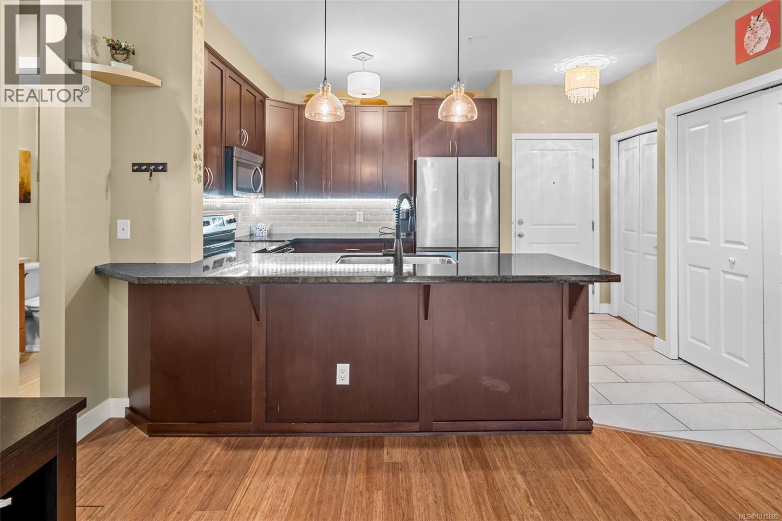 108 608 Fairway Avenue, Langford