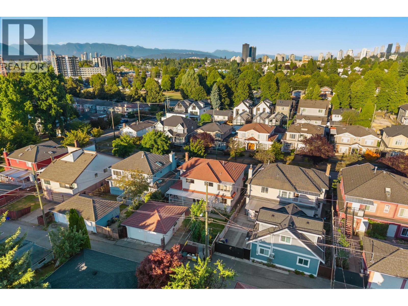 5455 CHAMBERS STREET, Vancouver