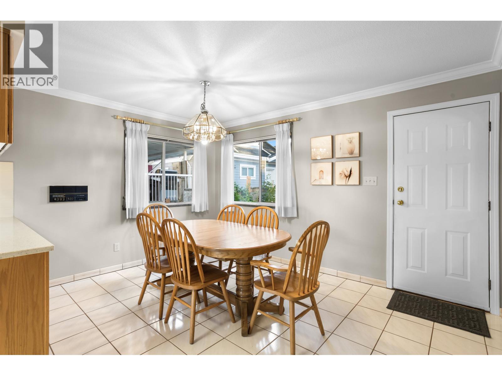 5455 CHAMBERS STREET, Vancouver