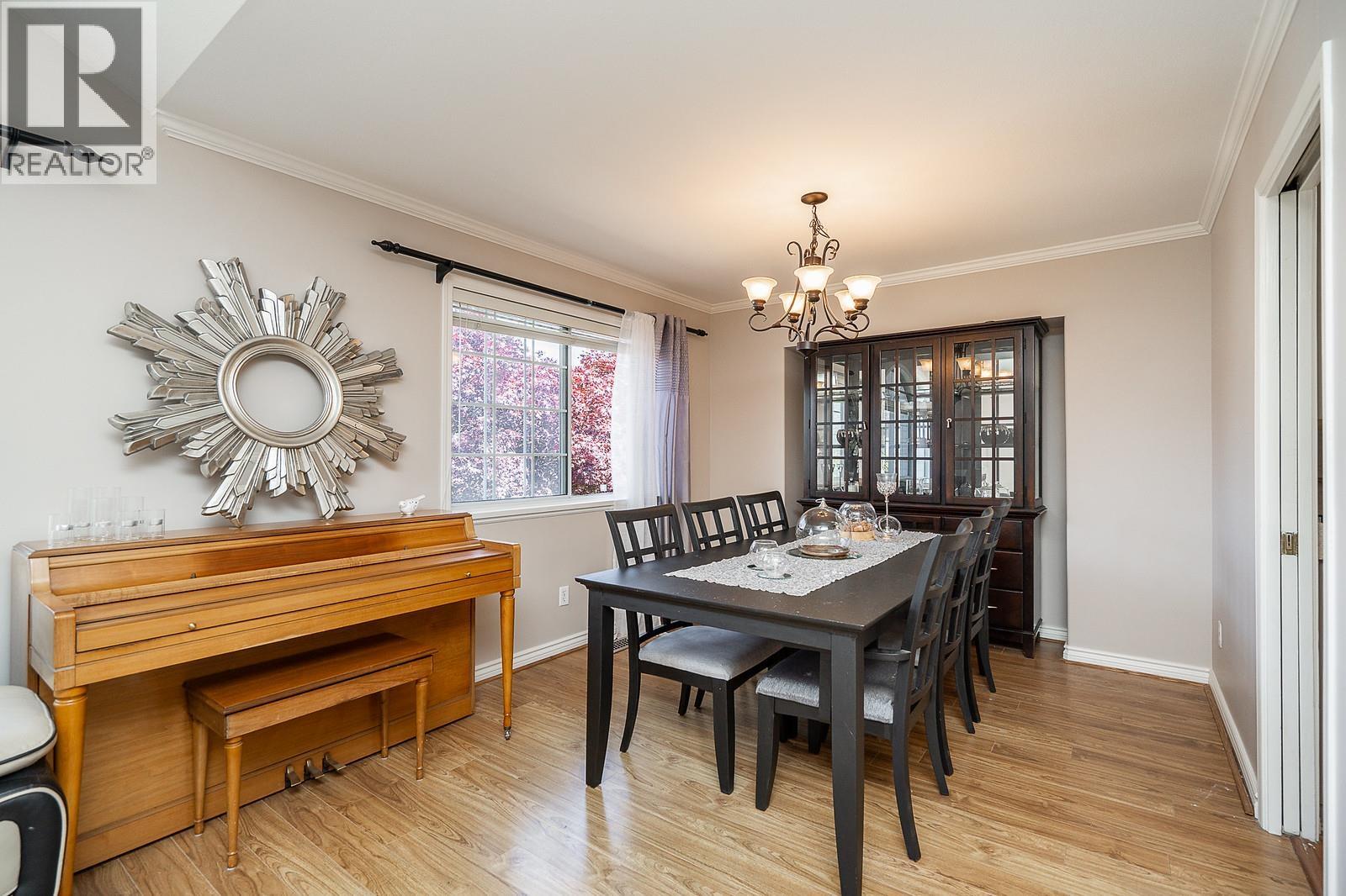1932 JACANA AVENUE, Port Coquitlam