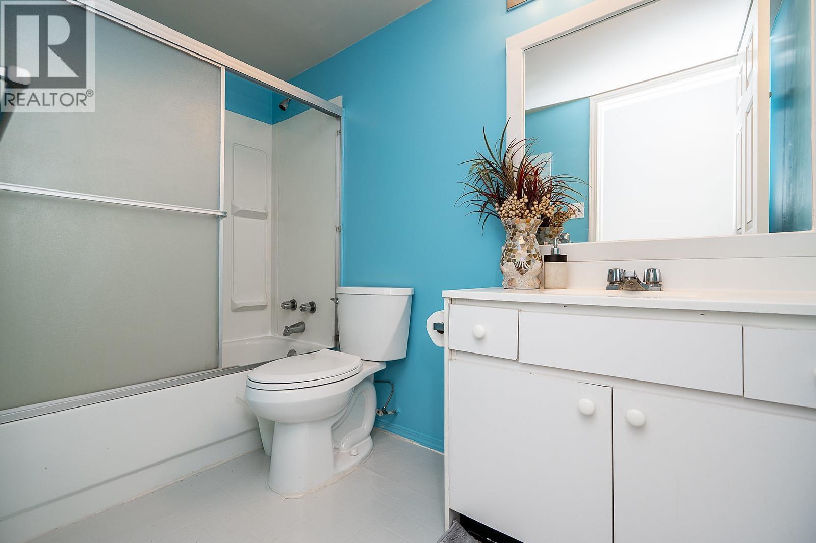 1932 JACANA AVENUE, Port Coquitlam