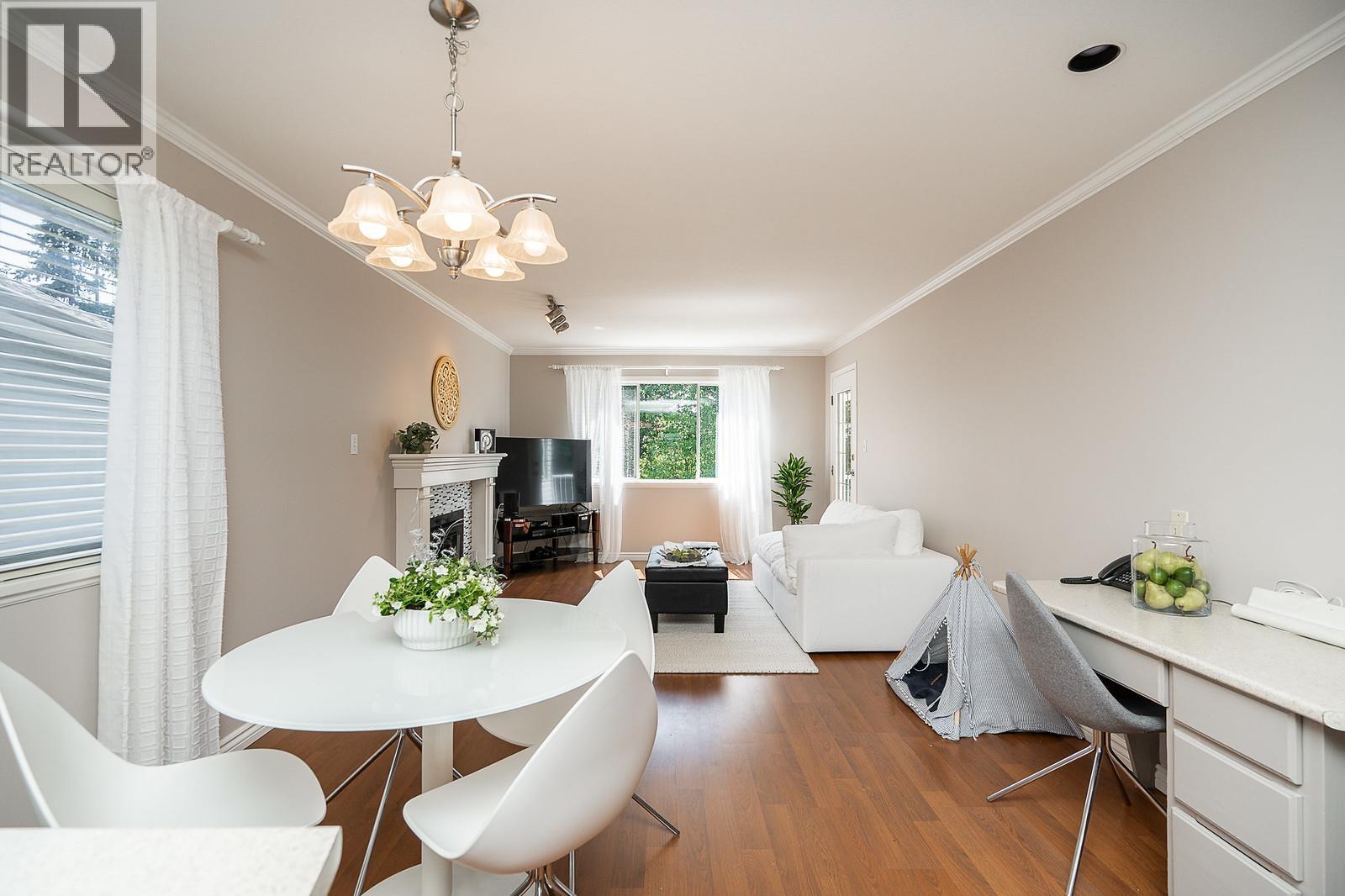 1932 JACANA AVENUE, Port Coquitlam