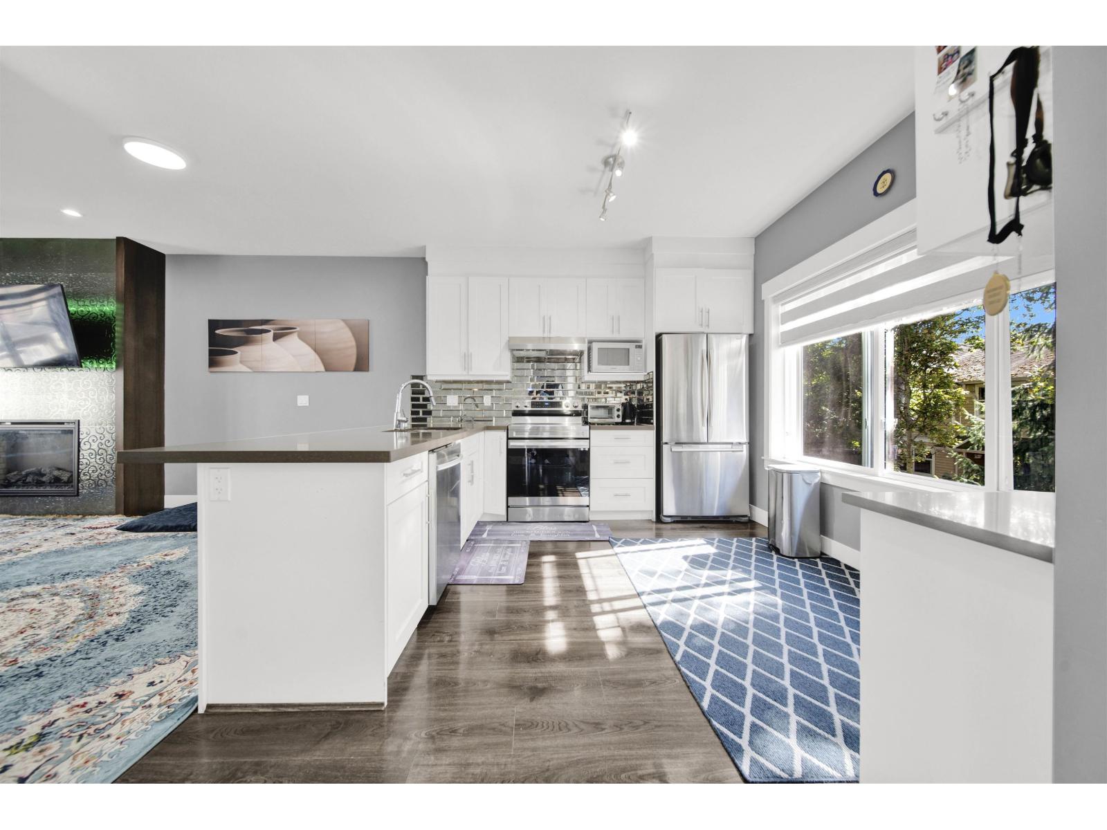 17 6971 122 STREET, Surrey