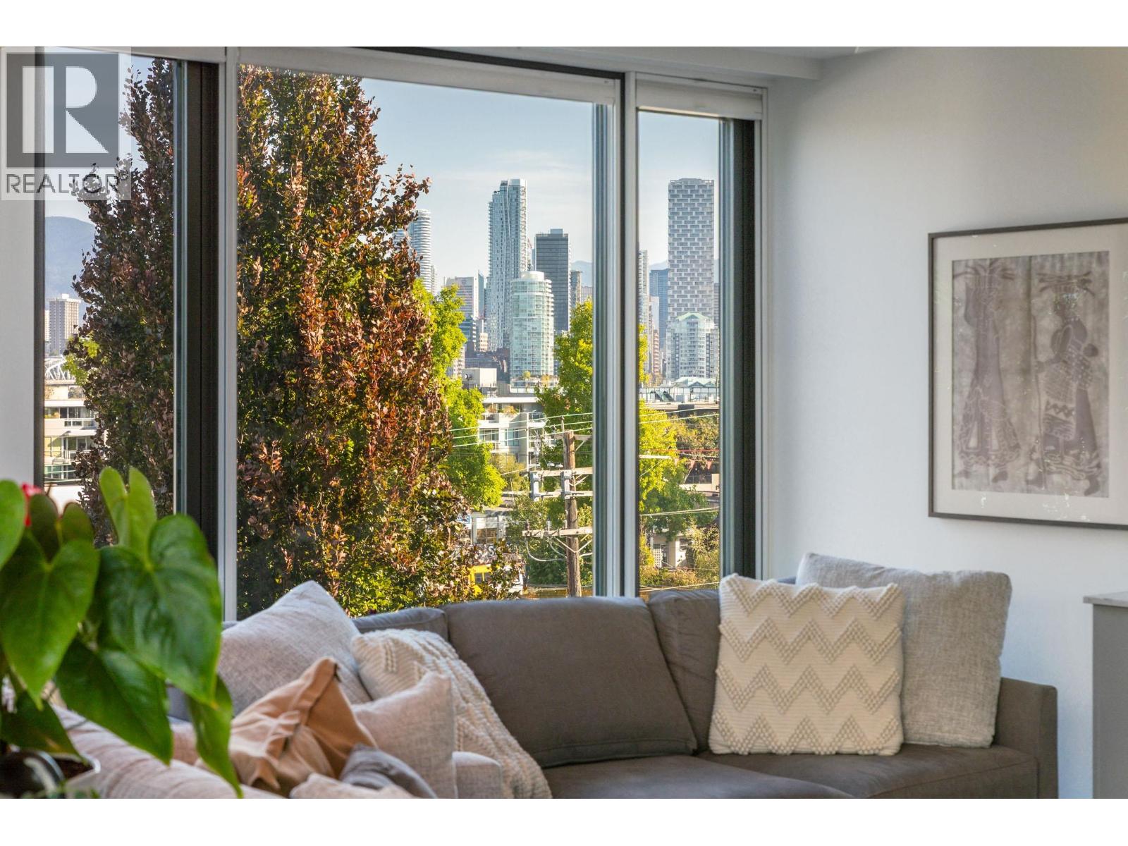 410 2201 PINE STREET, Vancouver
