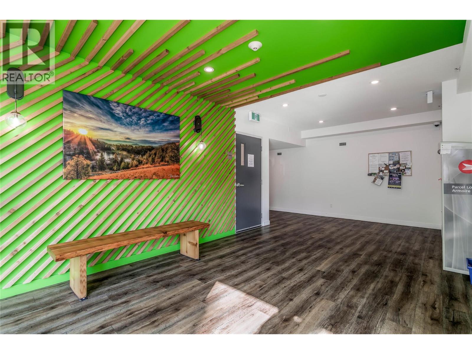 403 3630 Mission Springs Drive, Kelowna