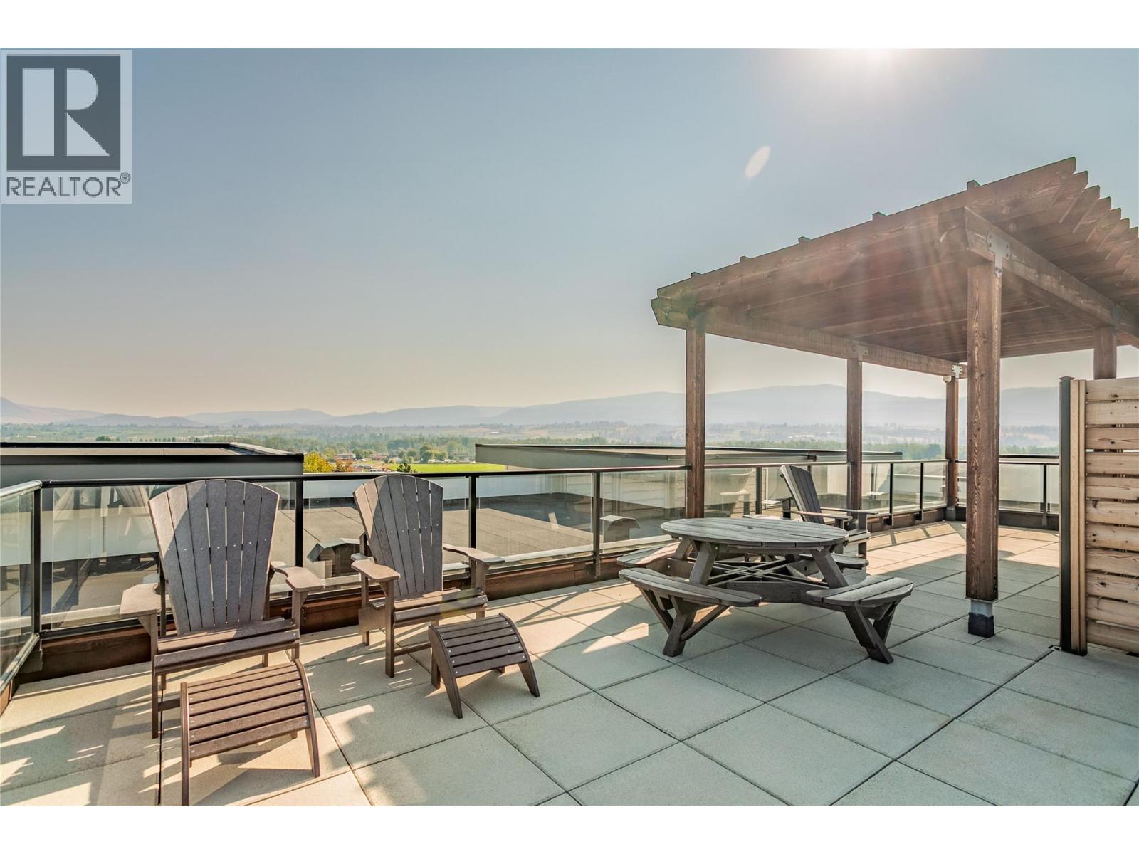 403 3630 Mission Springs Drive, Kelowna