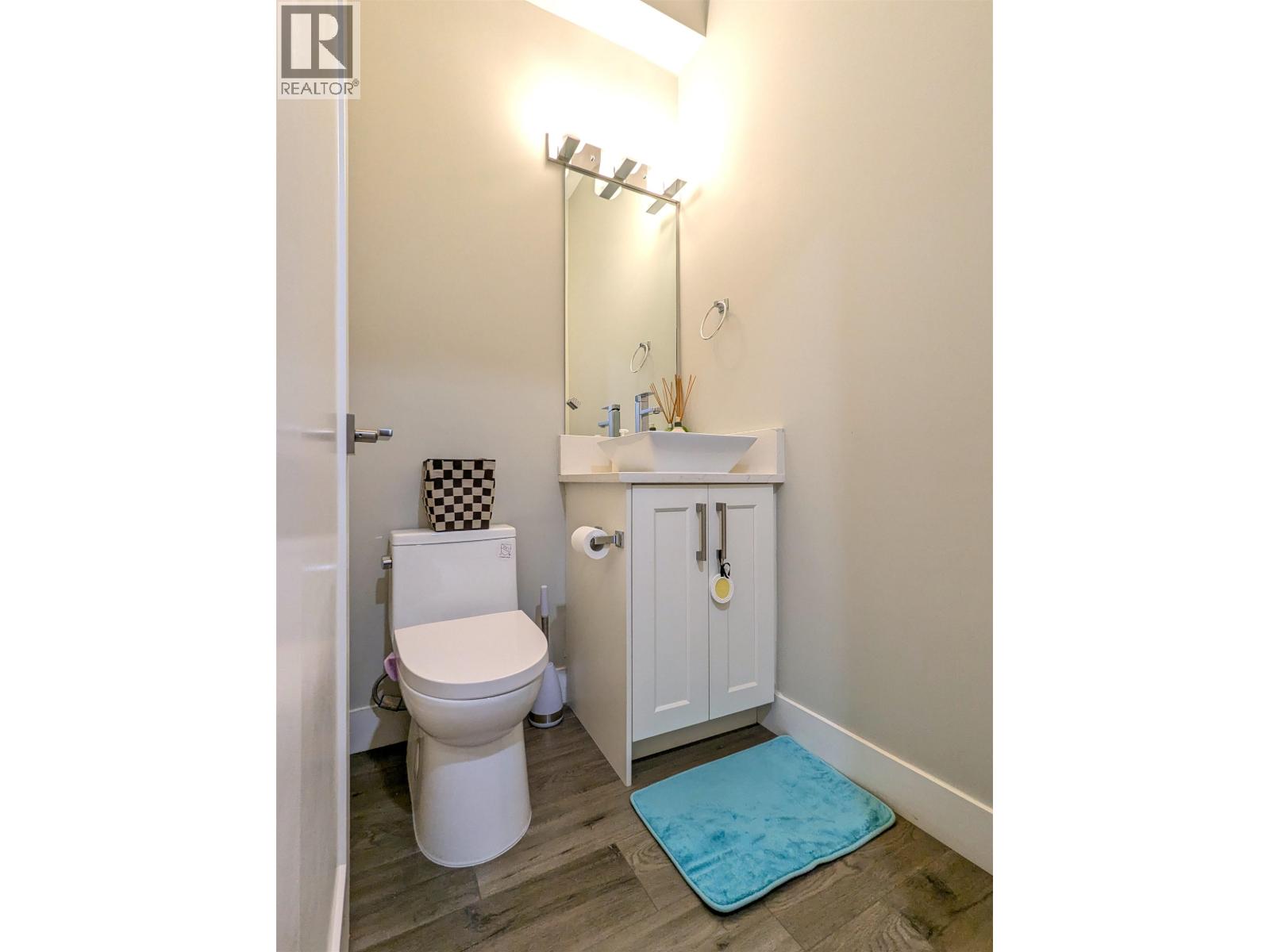 52 430 DUNCAN STREET, New Westminster