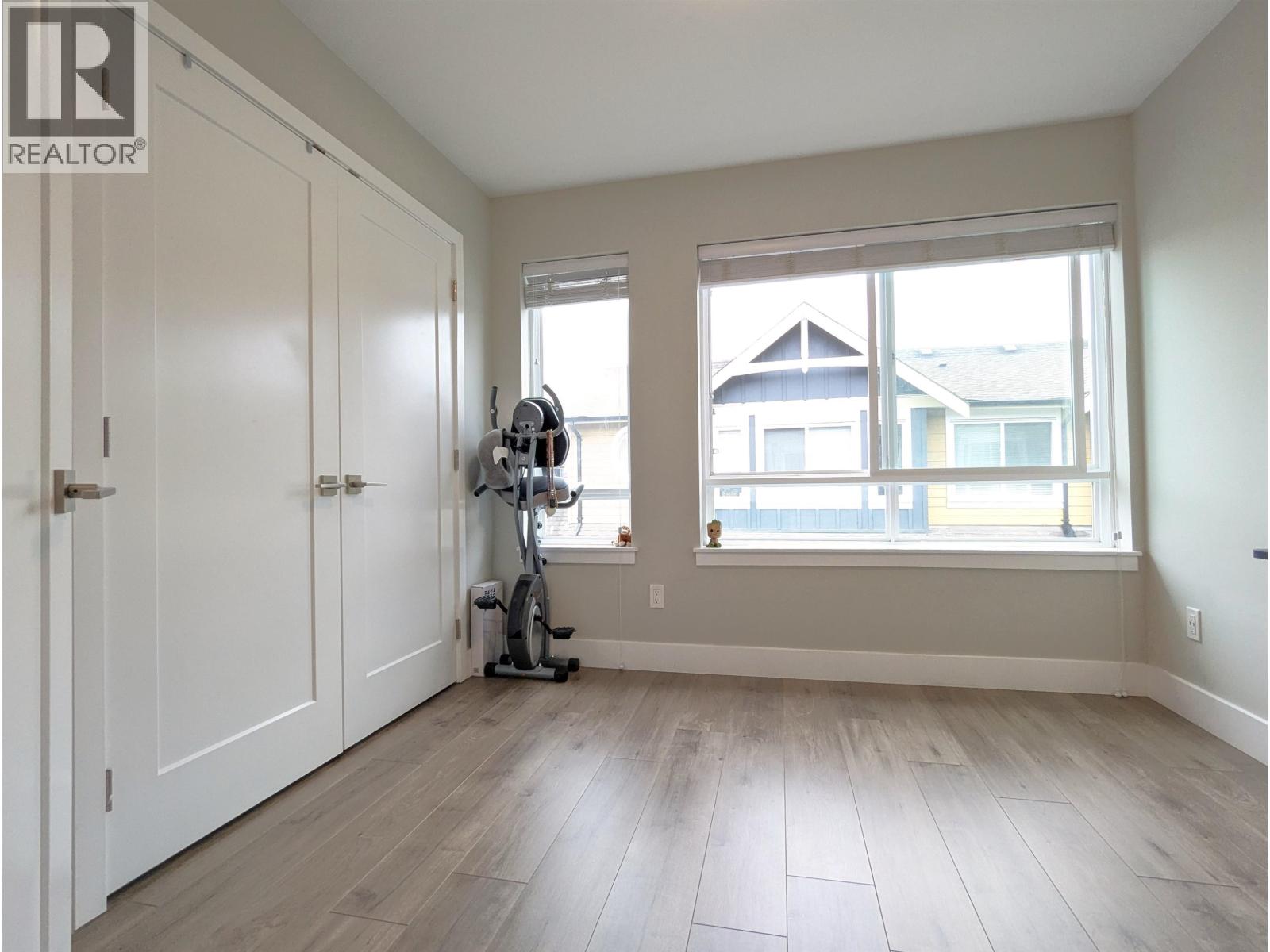 52 430 DUNCAN STREET, New Westminster