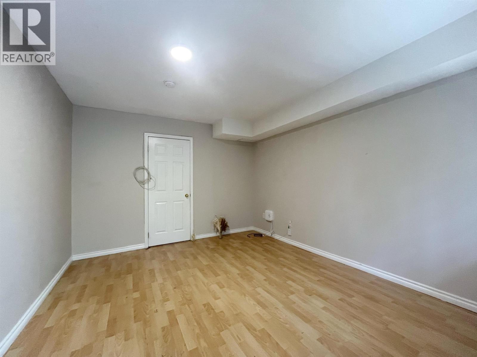 #78-6588 BARNARD Drive, Richmond
