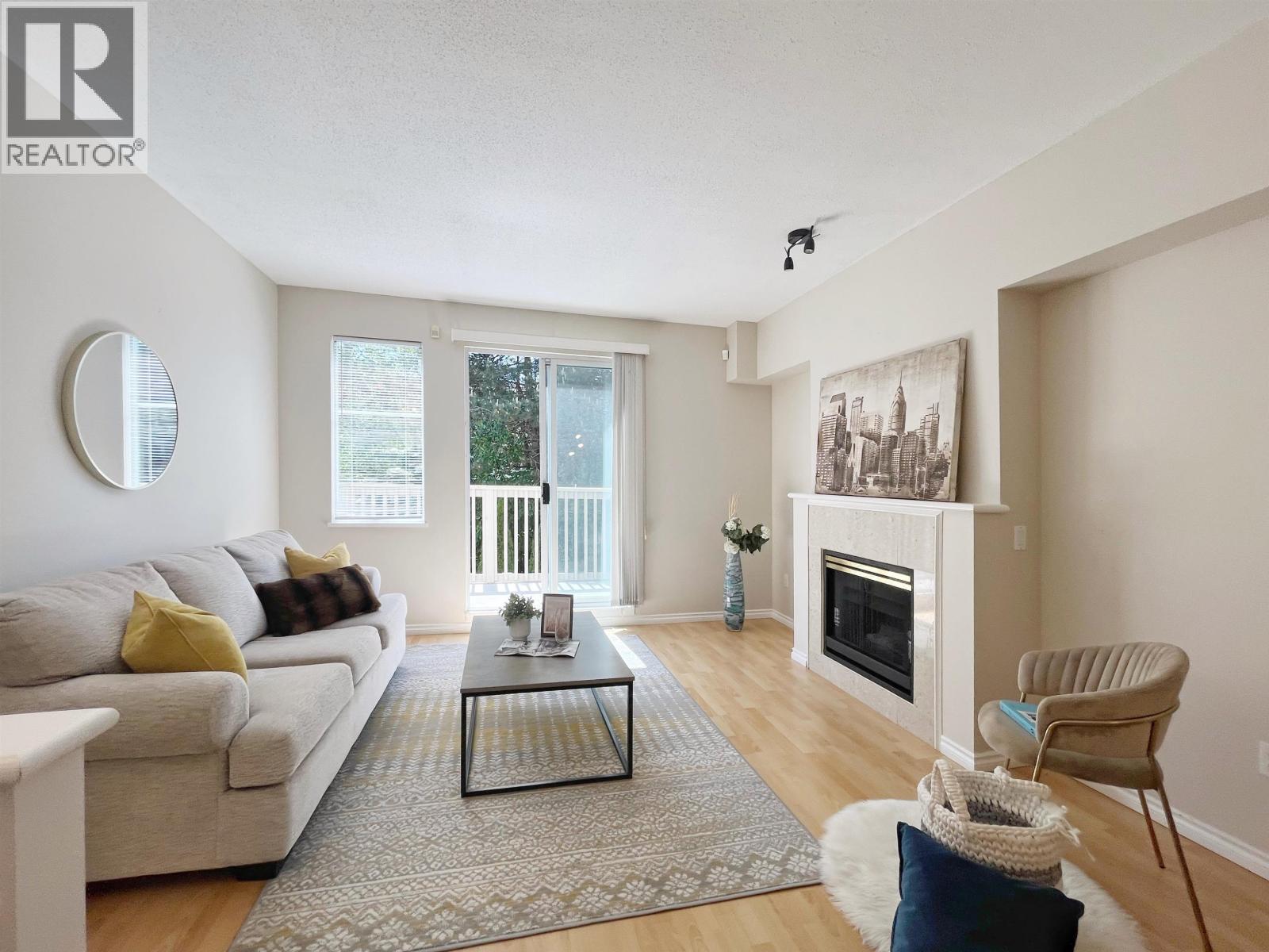 #78-6588 BARNARD Drive, Richmond